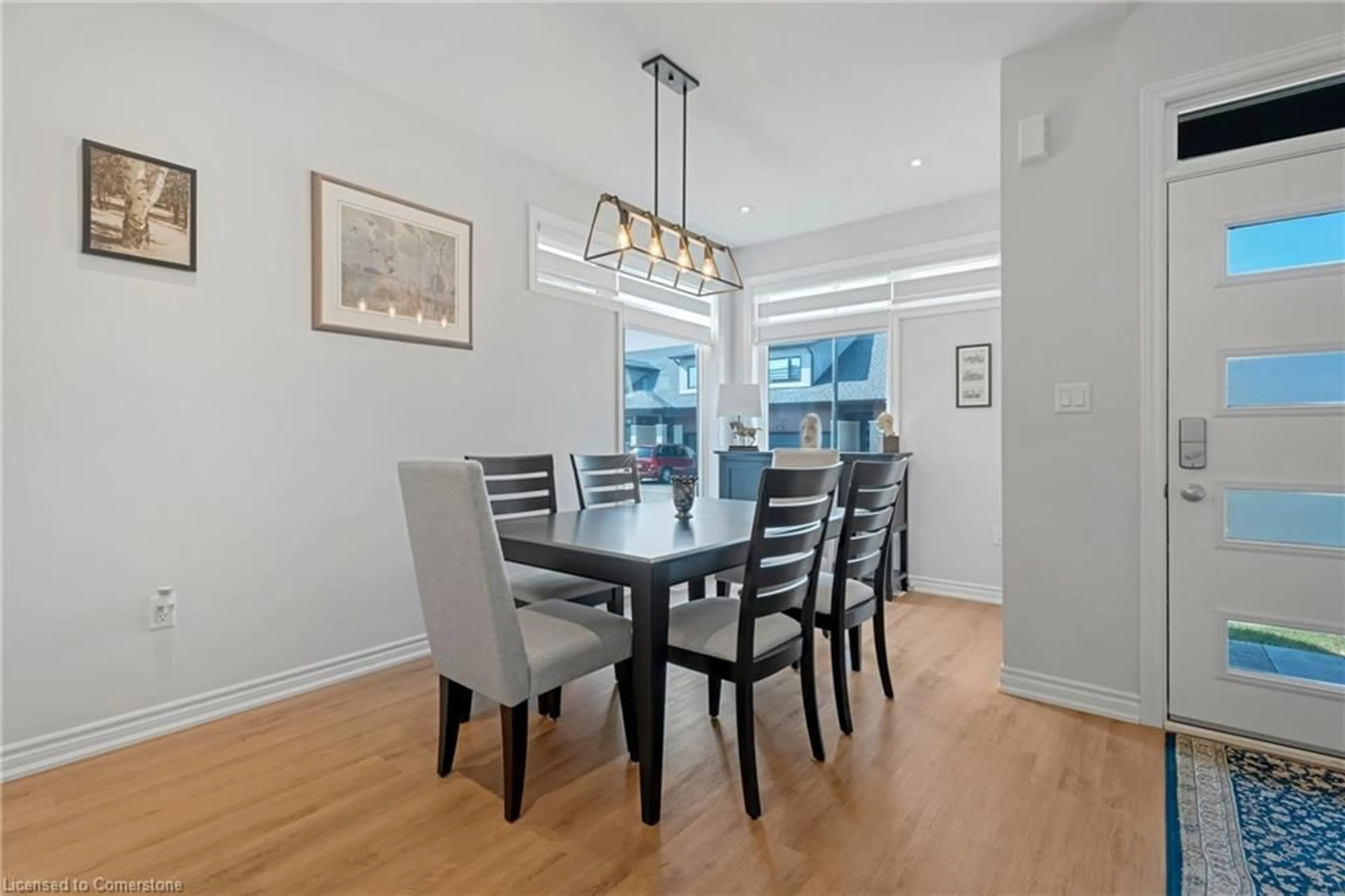 Dining room, wood/laminate floor for 19 Welch Lane, Hamilton Ontario L9C 0G1