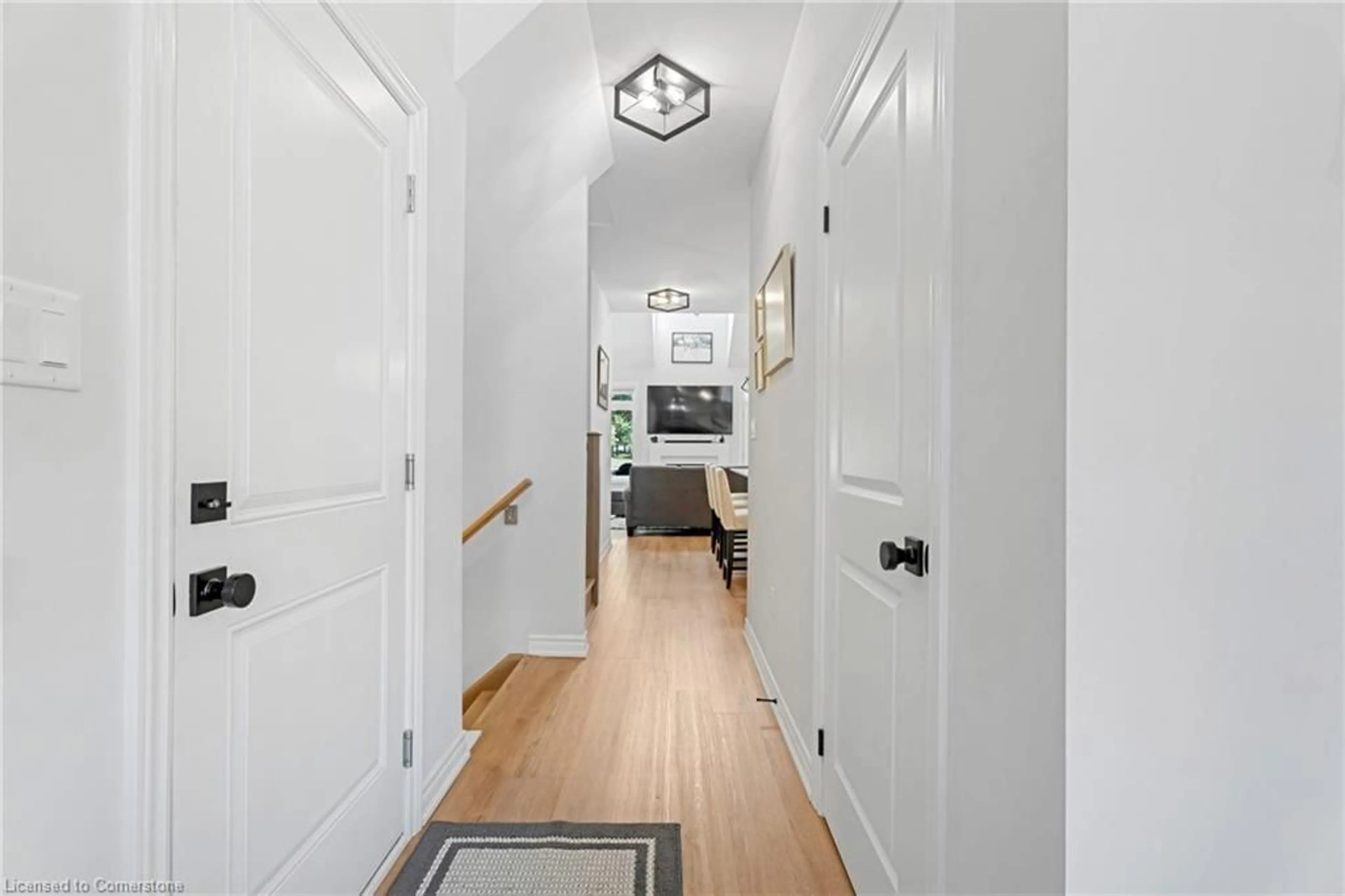 Indoor entryway for 19 Welch Lane, Hamilton Ontario L9C 0G1