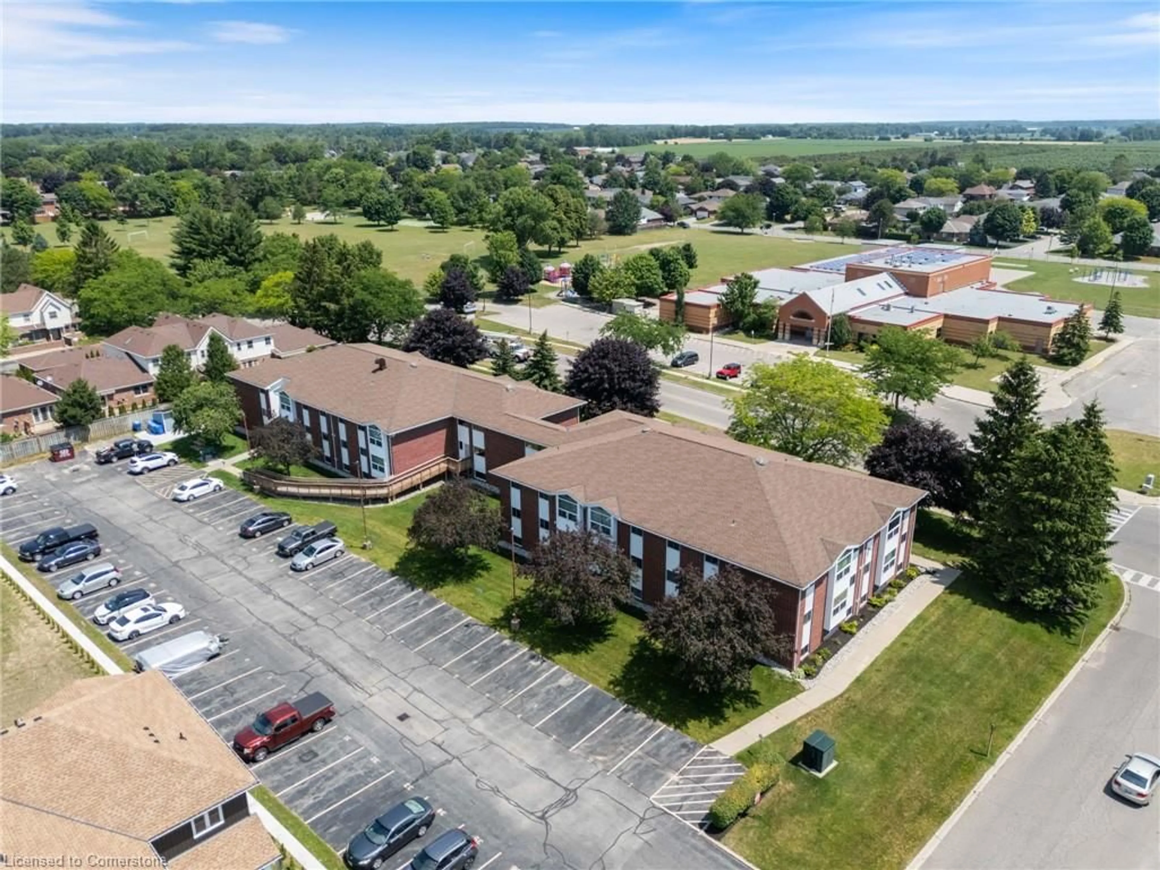 A pic from outside/outdoor area/front of a property/back of a property/a pic from drone, unknown for 60 Donly Dr #210, Simcoe Ontario N3Y 5K3