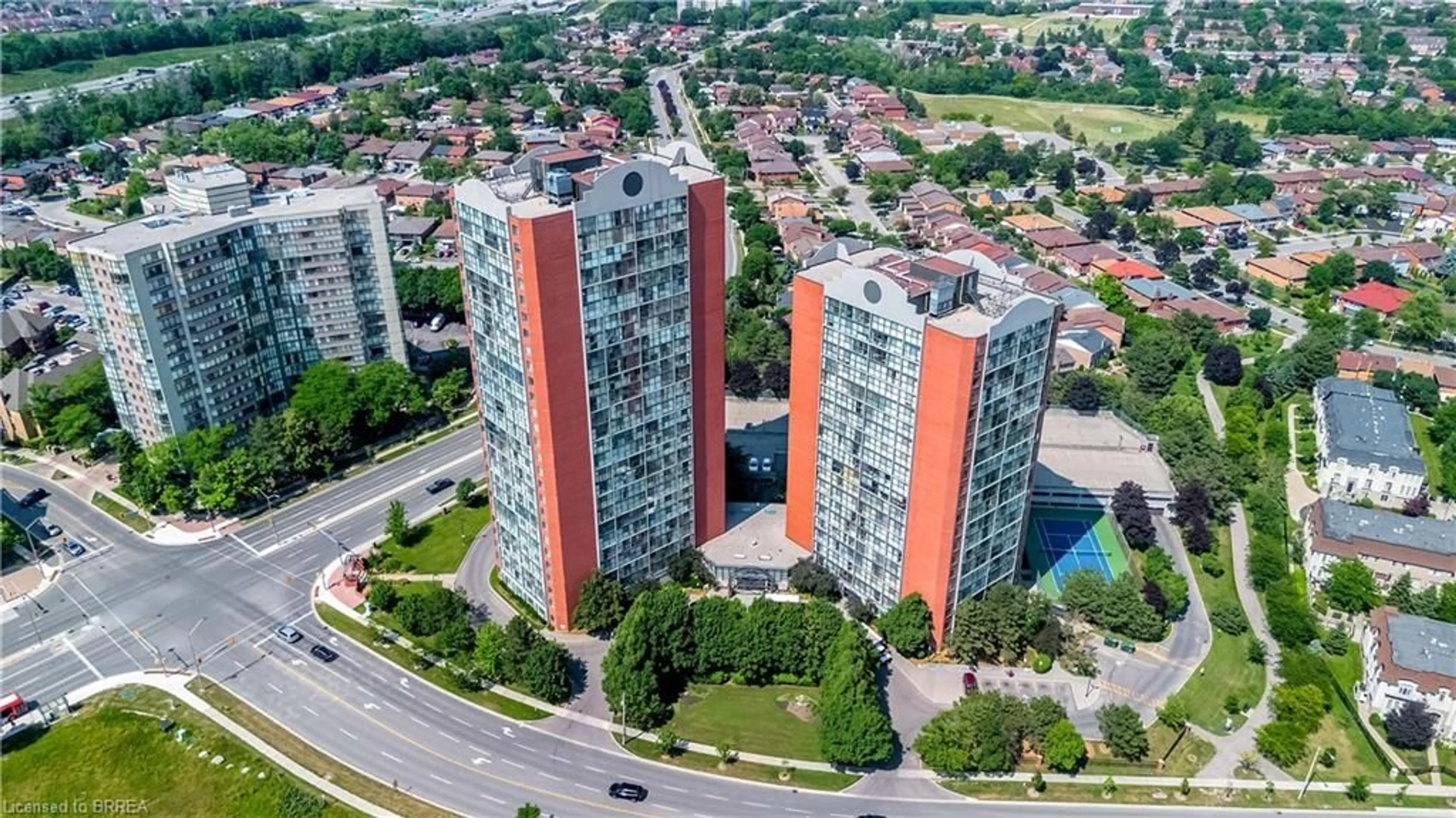 A pic from outside/outdoor area/front of a property/back of a property/a pic from drone, city buildings view from balcony for 4205 Shipp Dr #2501, Mississauga Ontario L4Z 2Y8