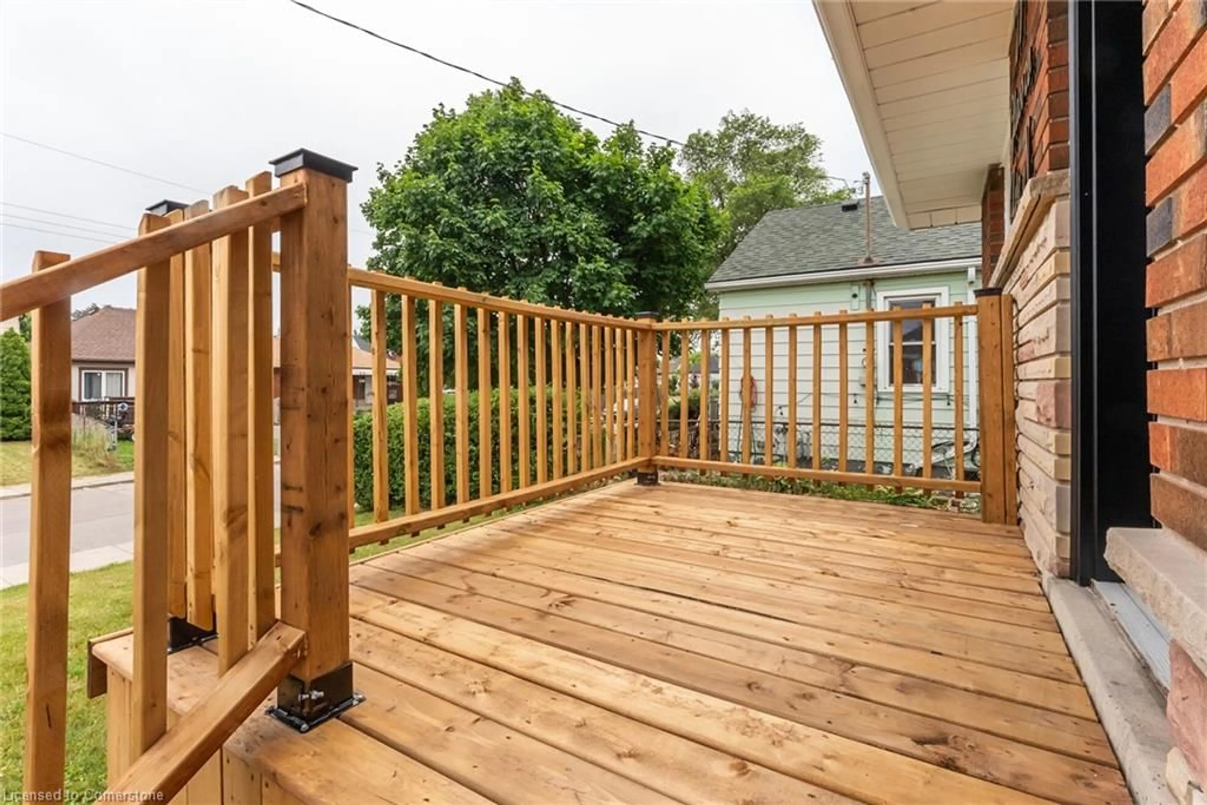 Patio, street for 71 Glassco Ave, Hamilton Ontario L8H 5Z8