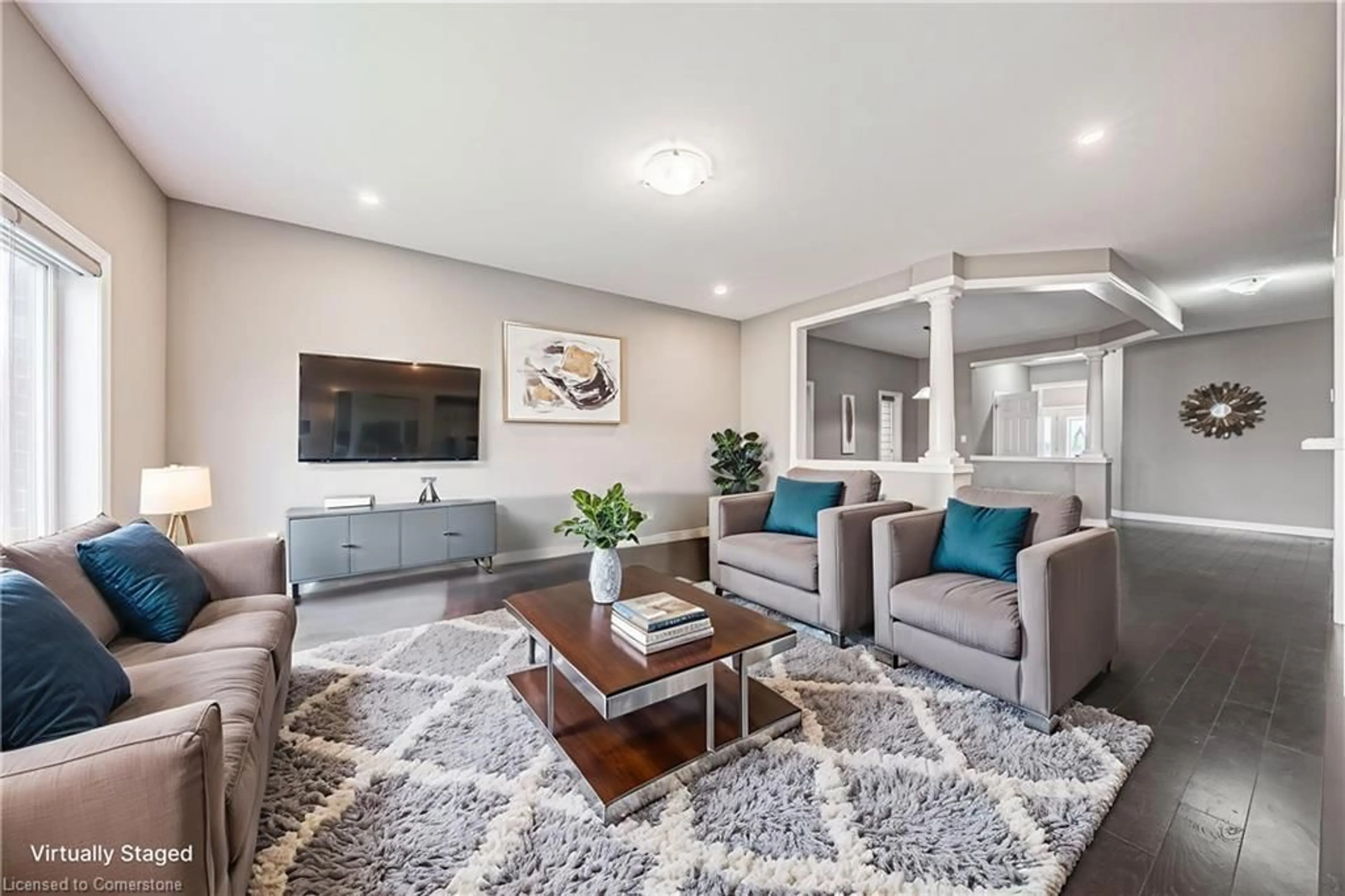 Living room with furniture, unknown for 601 Florencedale Crescent Cres, Kitchener Ontario N2R 0N4