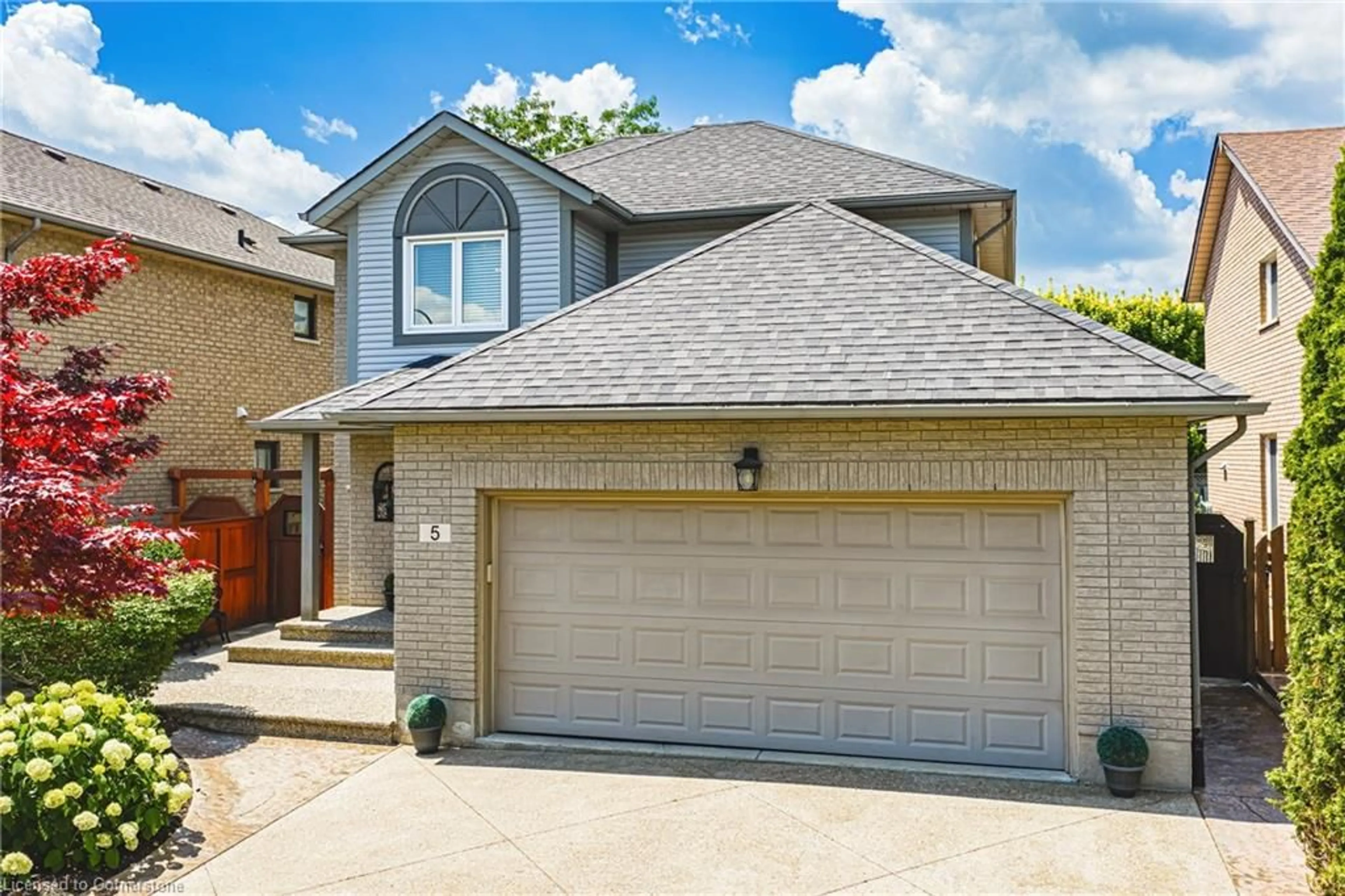 Home with brick exterior material, street for 5 Springgarden Cres, Hamilton Ontario L8J 3S1