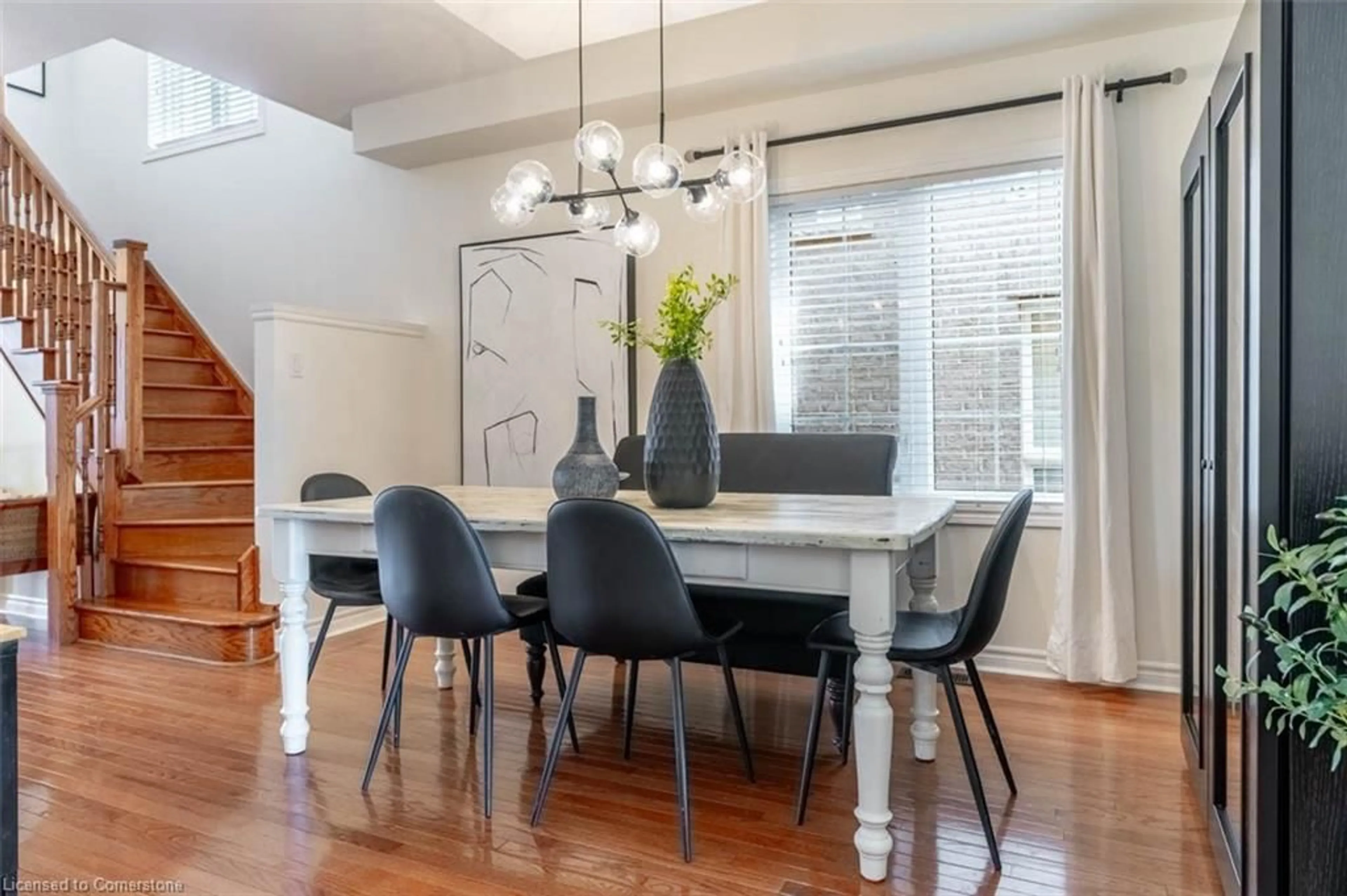Dining room, unknown for 317 Hobbs Cres, Milton Ontario L9T 0J1