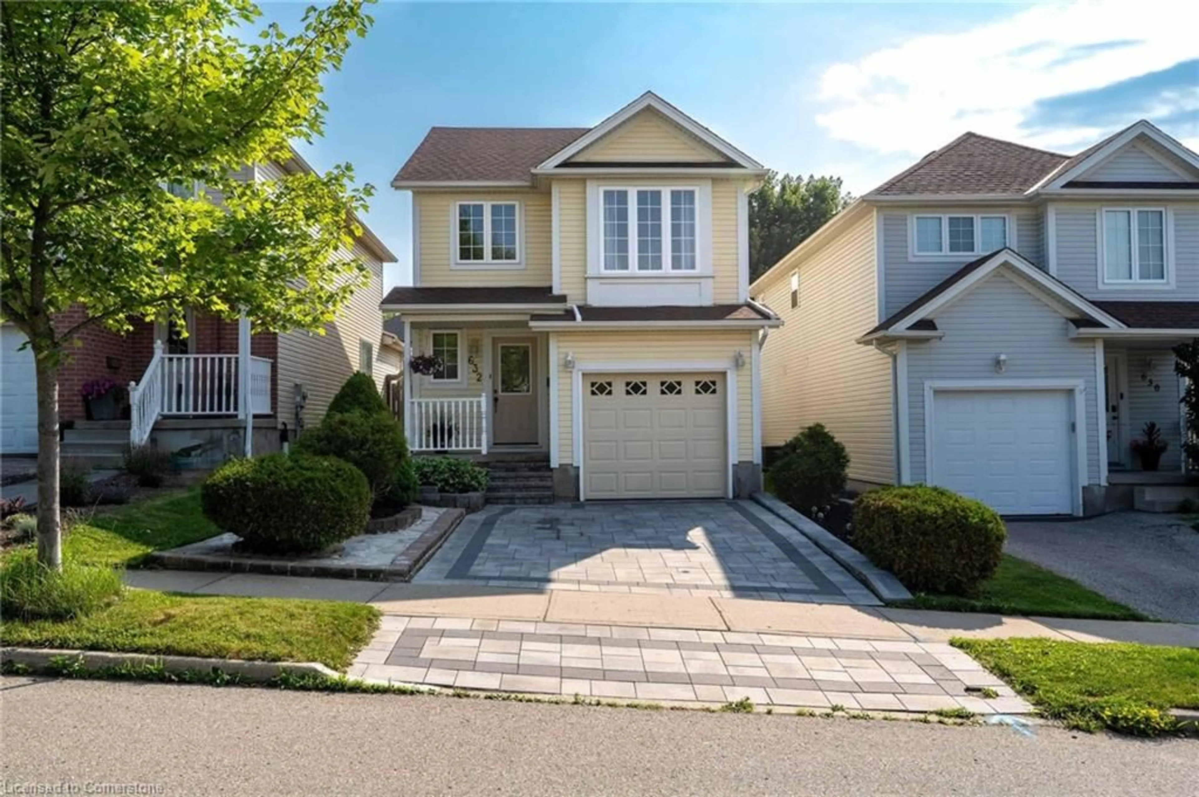 Home with vinyl exterior material, street for 632 Royal Fern St, Waterloo Ontario N2V 2P6