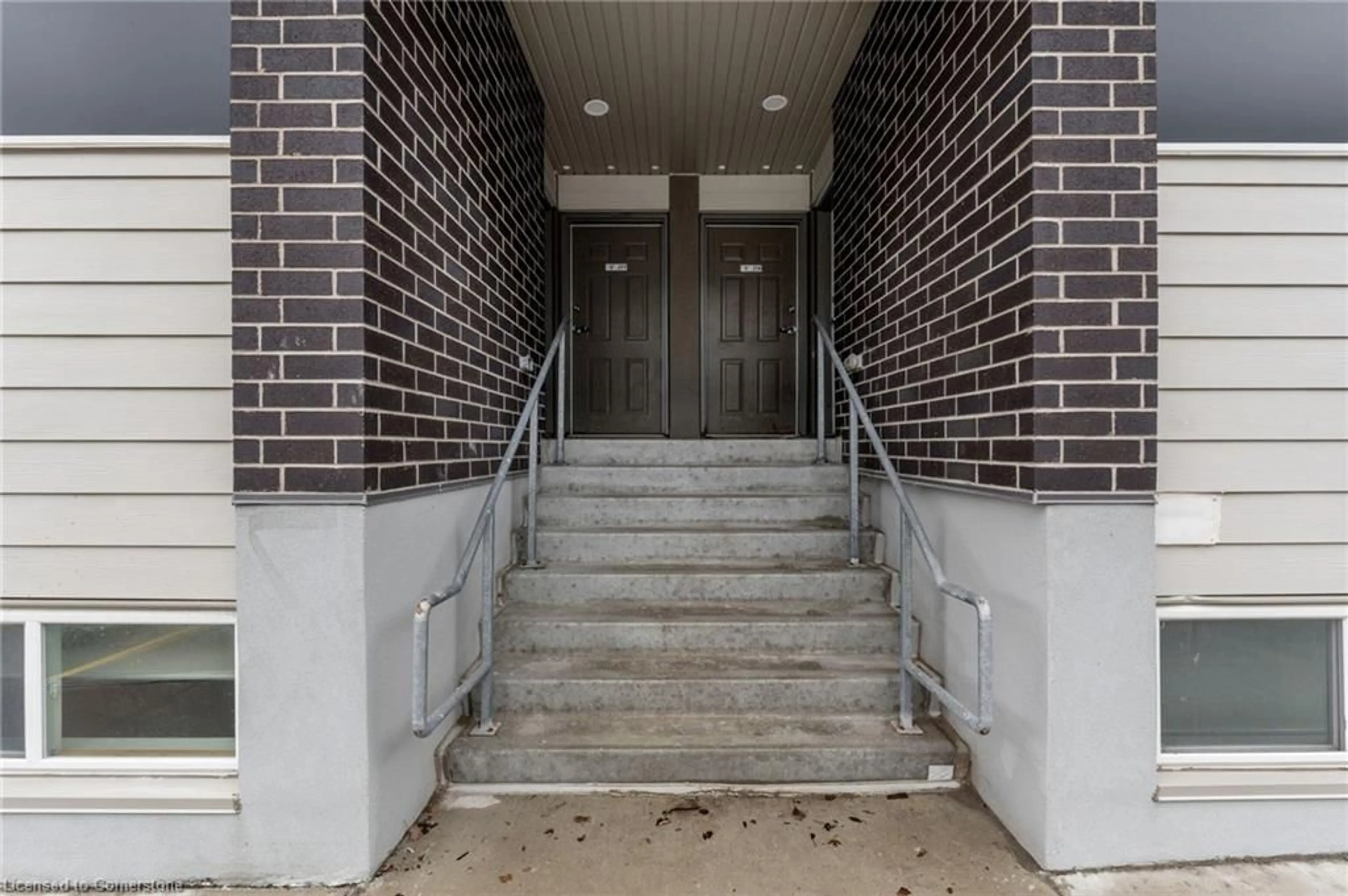 Unknown for 338 Albert St #117, Waterloo Ontario N2L 0G8