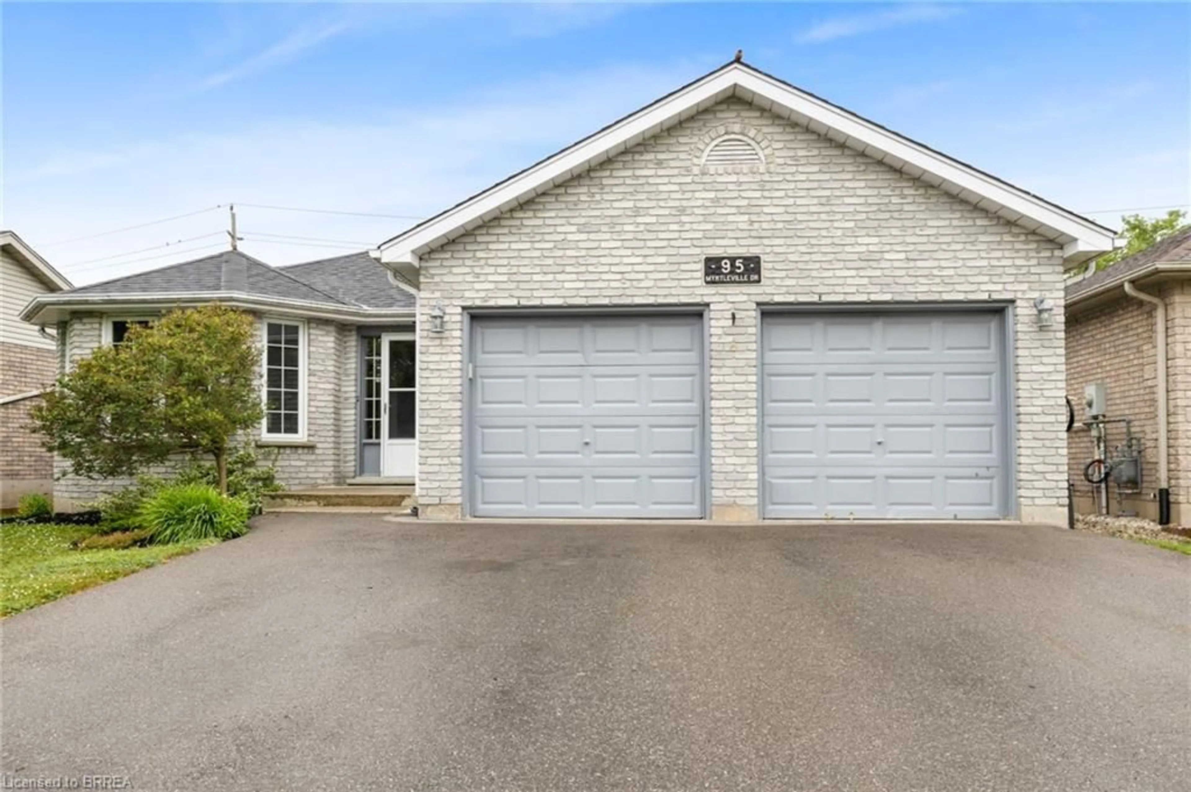 Home with brick exterior material, street for 95 Myrtleville Dr, Brantford Ontario N3V 1E5