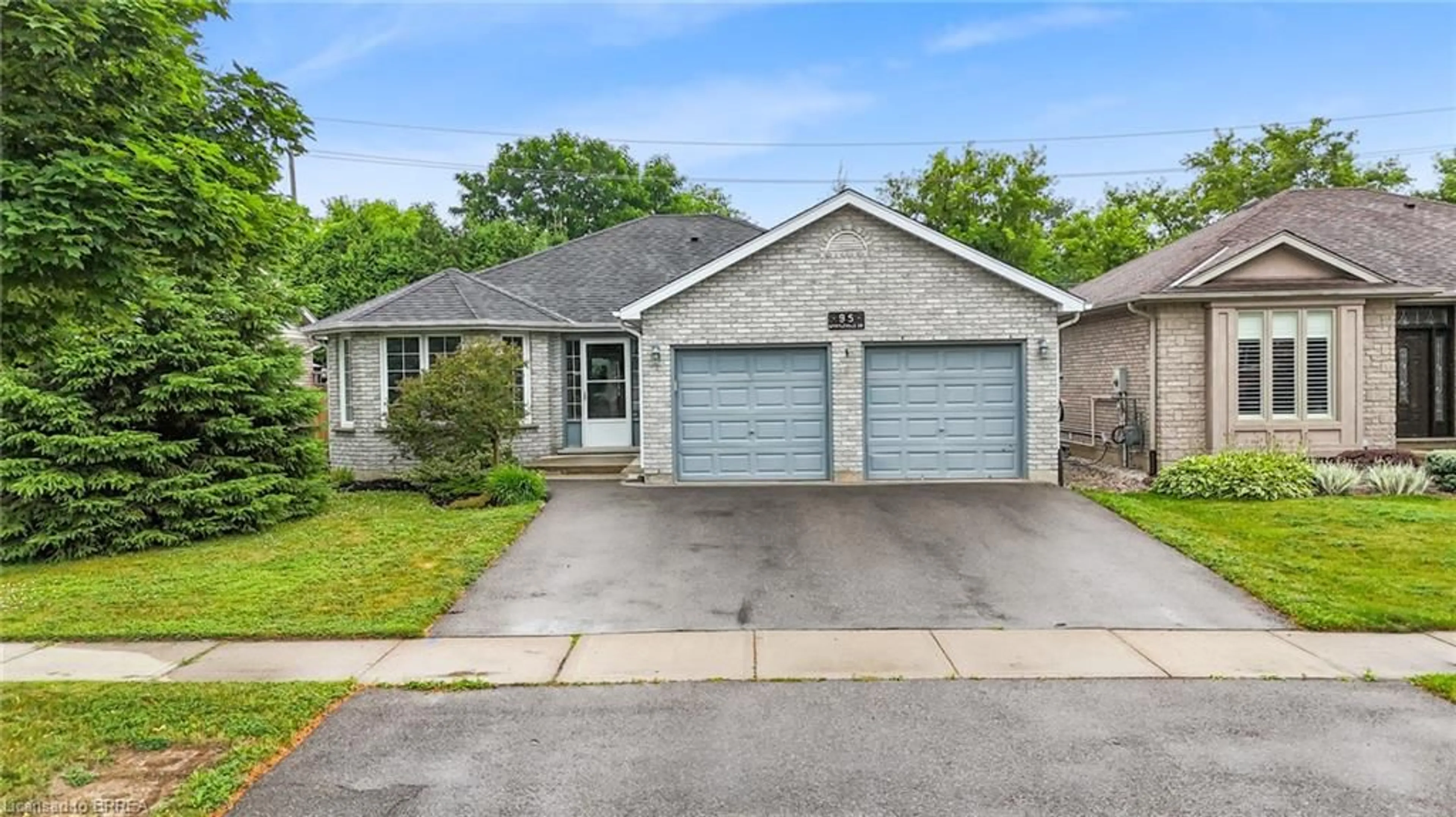 Home with brick exterior material, street for 95 Myrtleville Dr, Brantford Ontario N3V 1E5