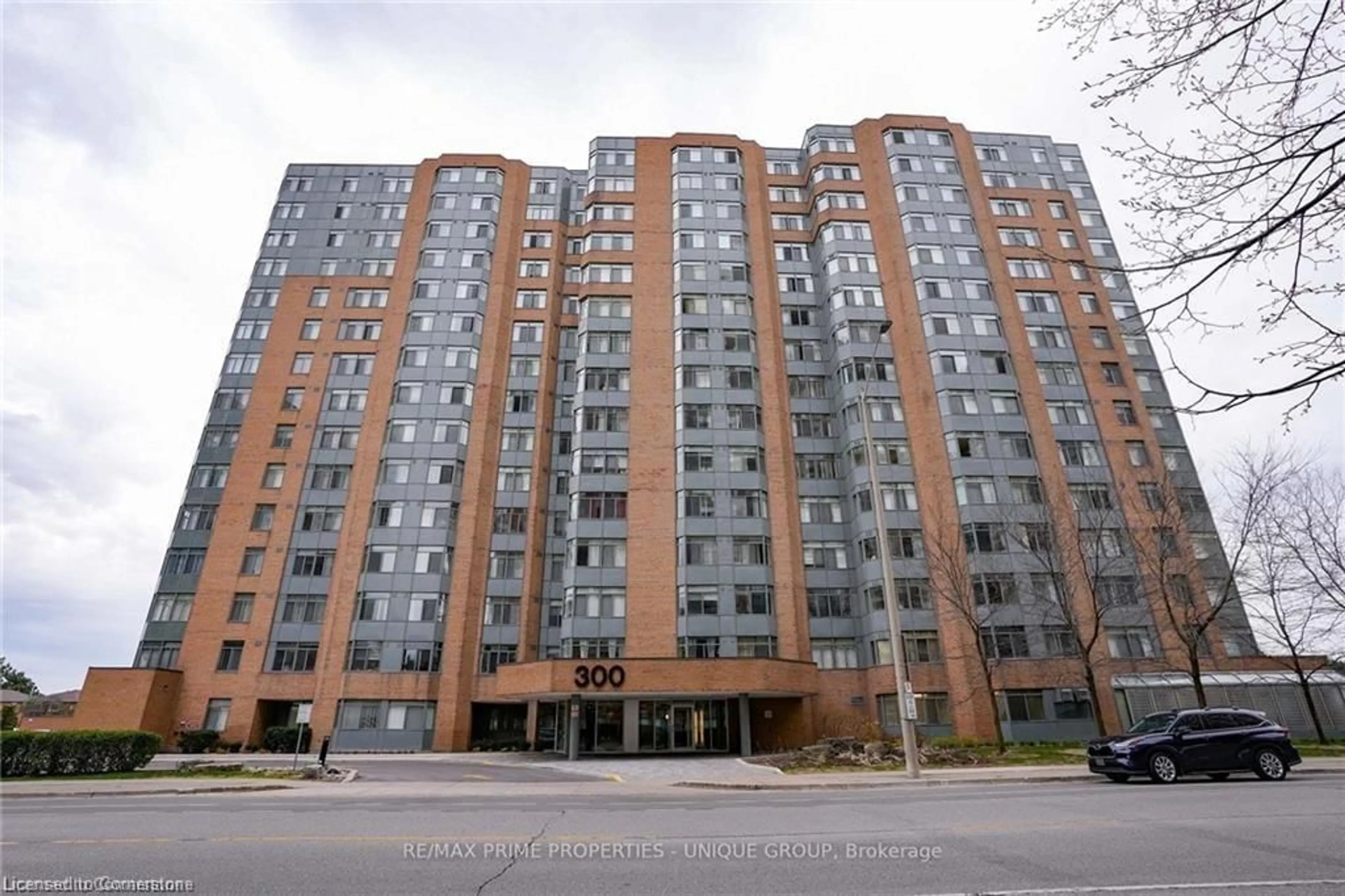Unknown for 300 Webb Dr #706, Mississauga Ontario L5B 3W3