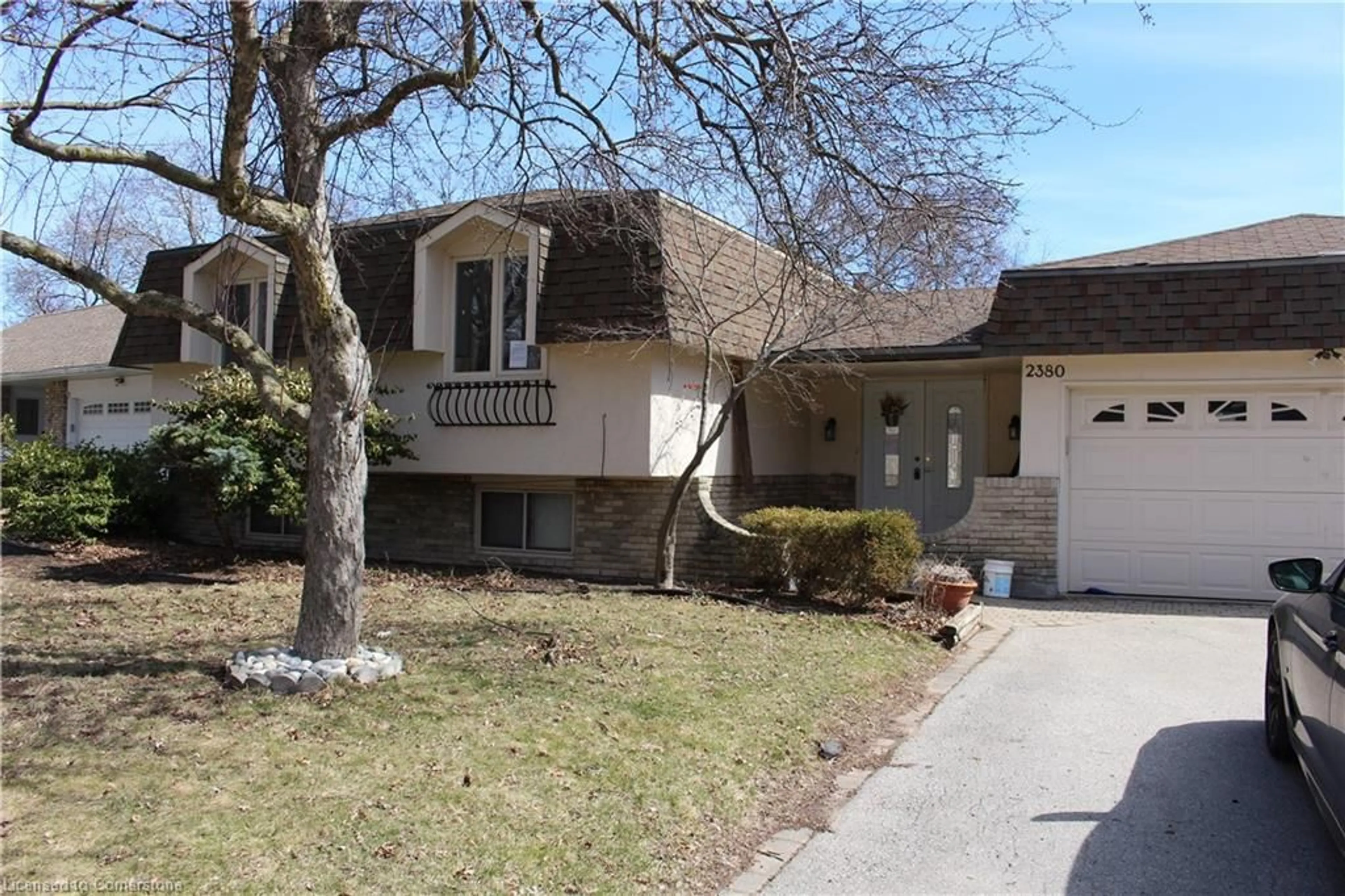 Unknown for 2380 Bridge Rd, Oakville Ontario L6L 2G6