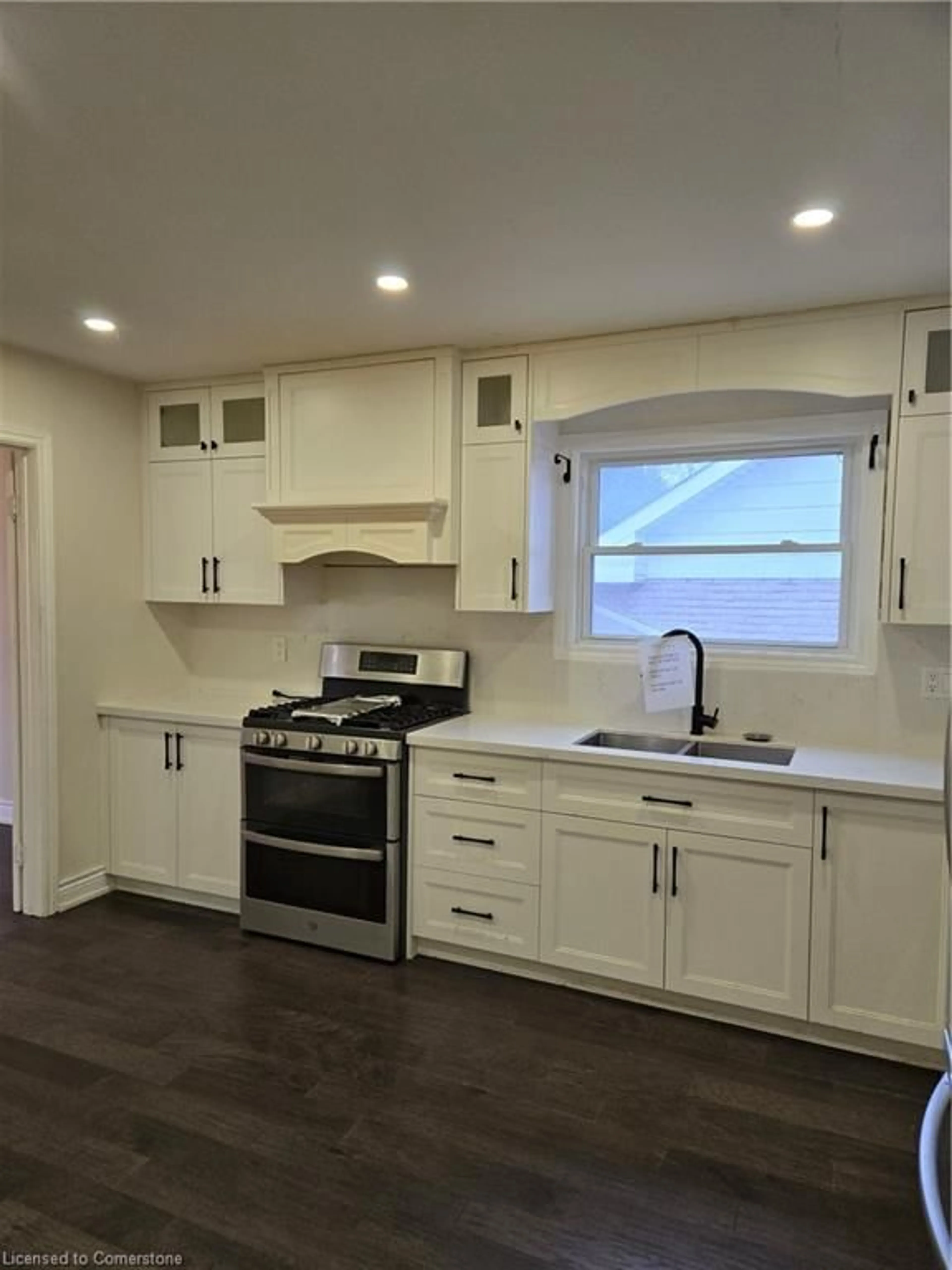 Open concept kitchen, unknown for 2380 Bridge Rd, Oakville Ontario L6L 2G6