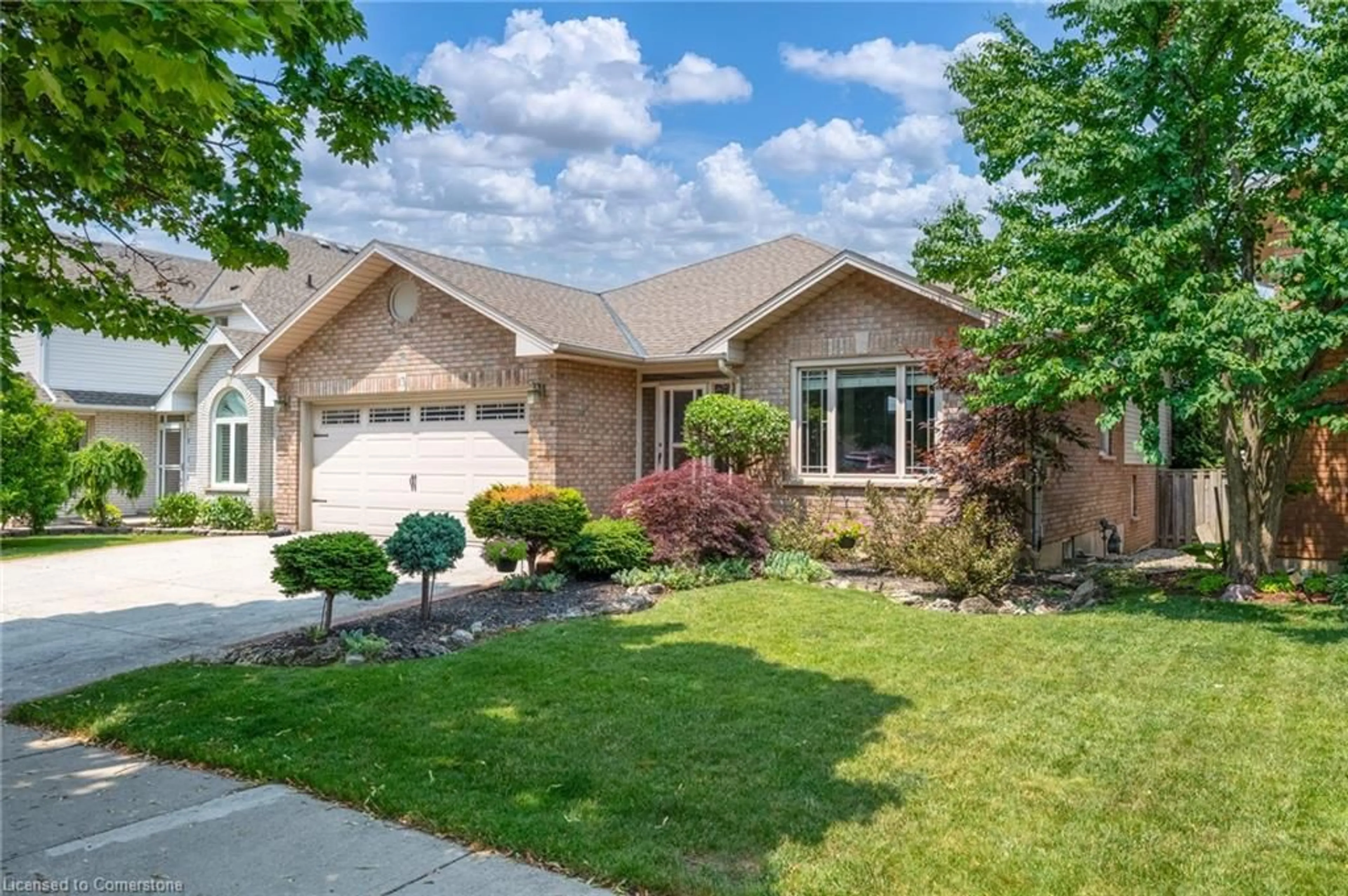 Home with brick exterior material, street for 13 Loneoak Cres, Stoney Creek Ontario L8J 2P4