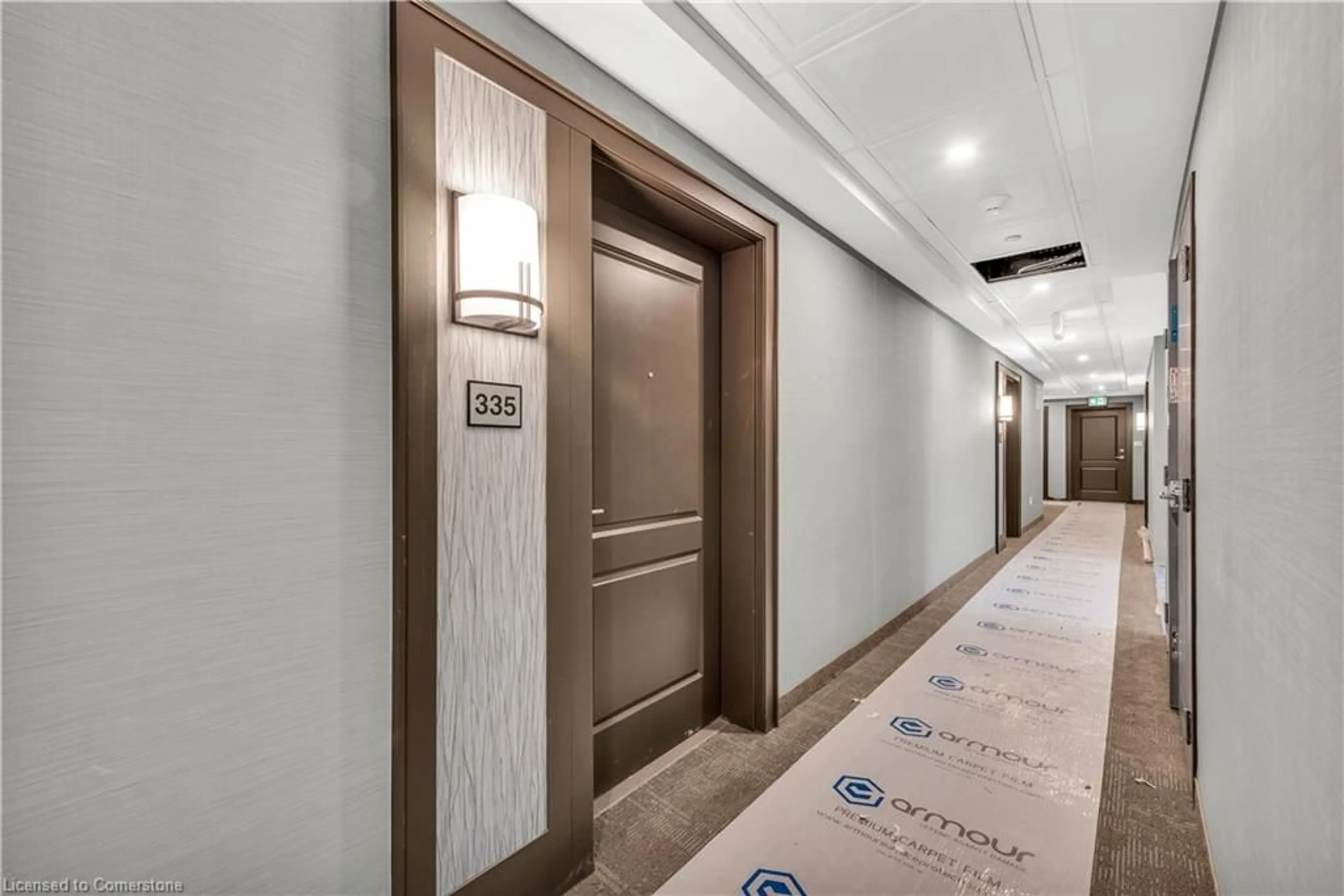 Indoor foyer for 10 Mallard Trail #335, Waterdown Ontario L8B 2A7