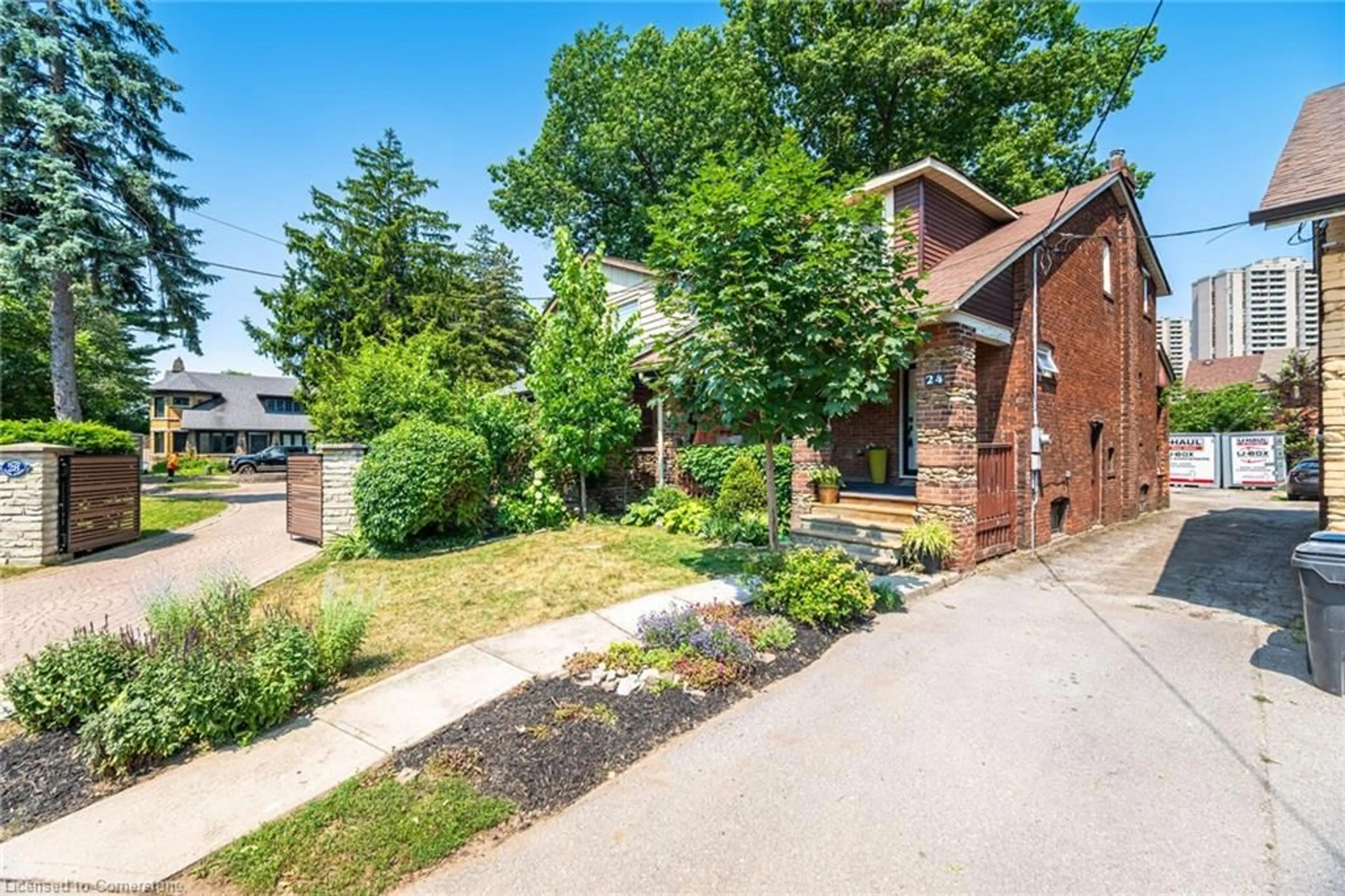Unknown for 24 Sykes Ave, Toronto Ontario M9N 1C9