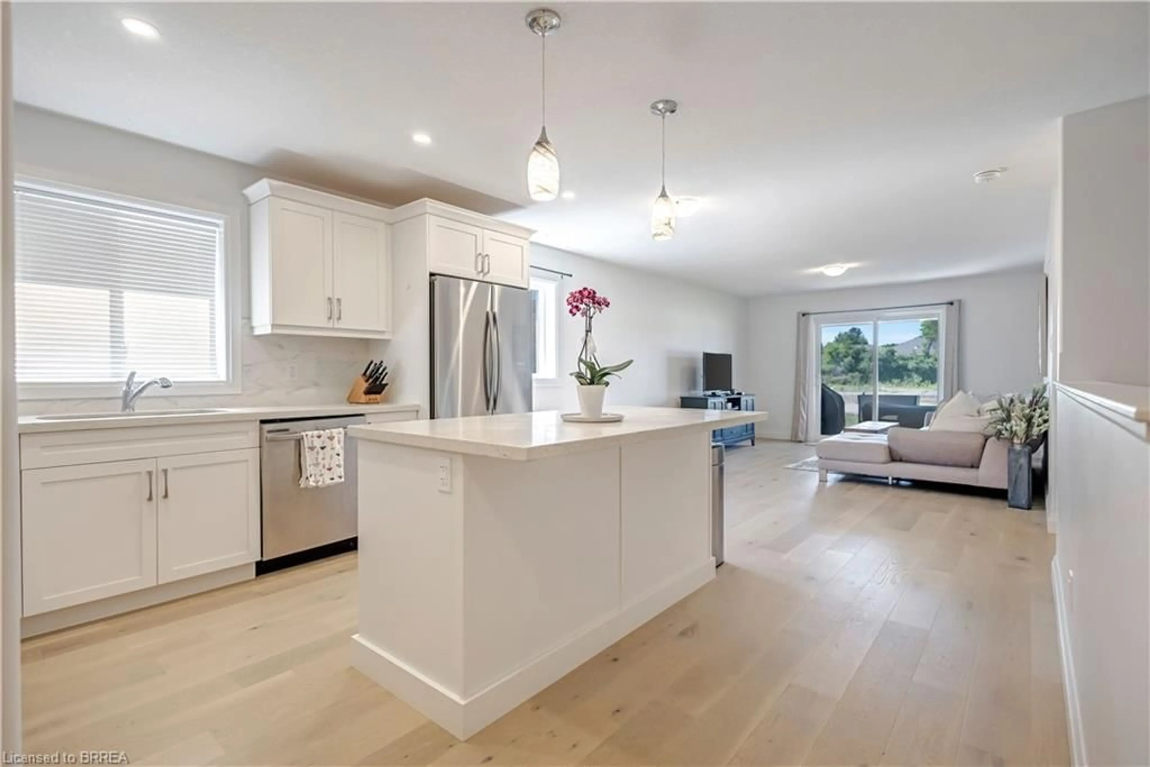 Open concept kitchen, unknown for 15 Peachleaf Lane, Waterford Ontario N0E 1Y0