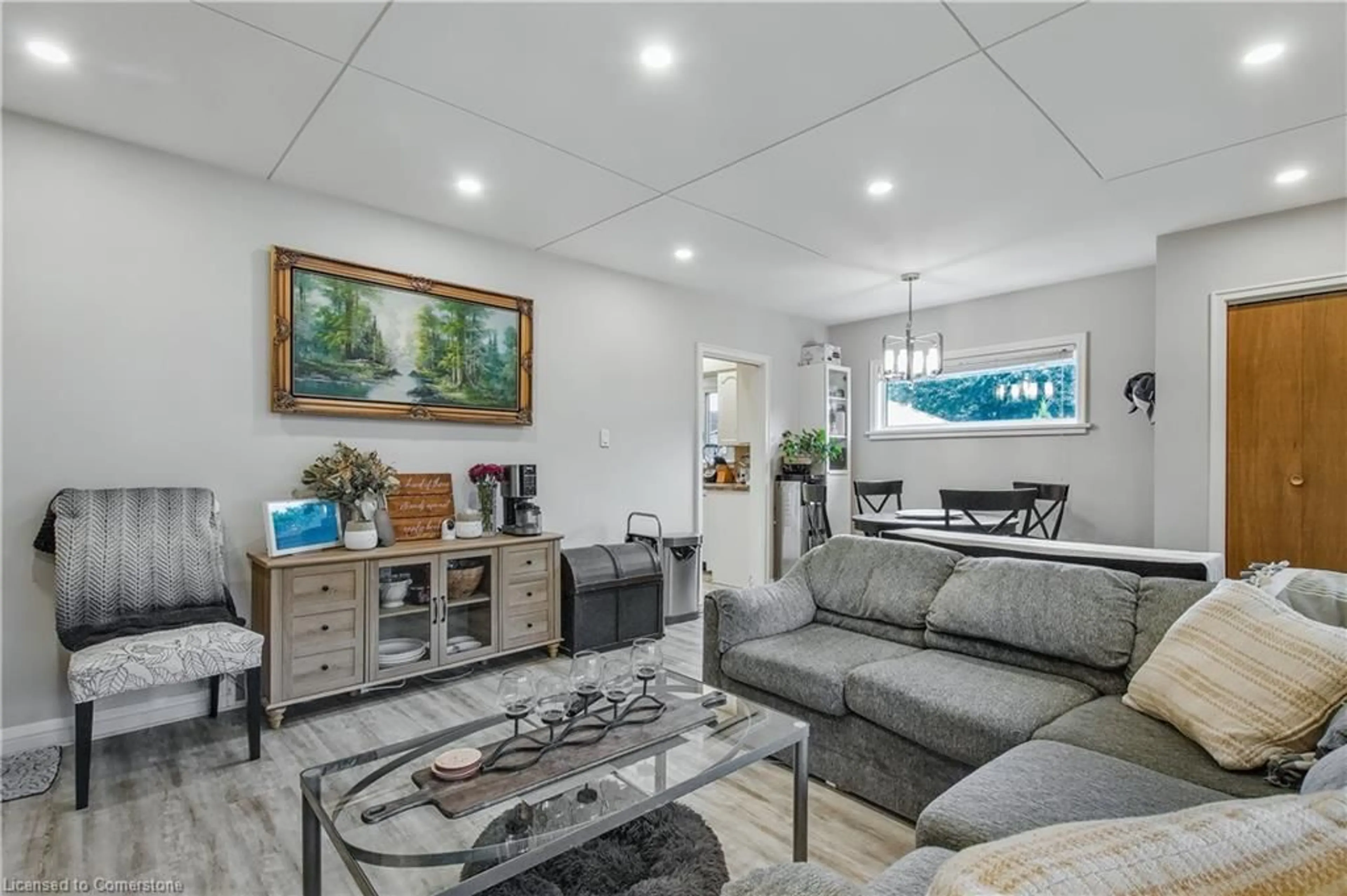Living room with furniture, unknown for 5 Pinehurst Ave, Simcoe Ontario N3Y 3T5