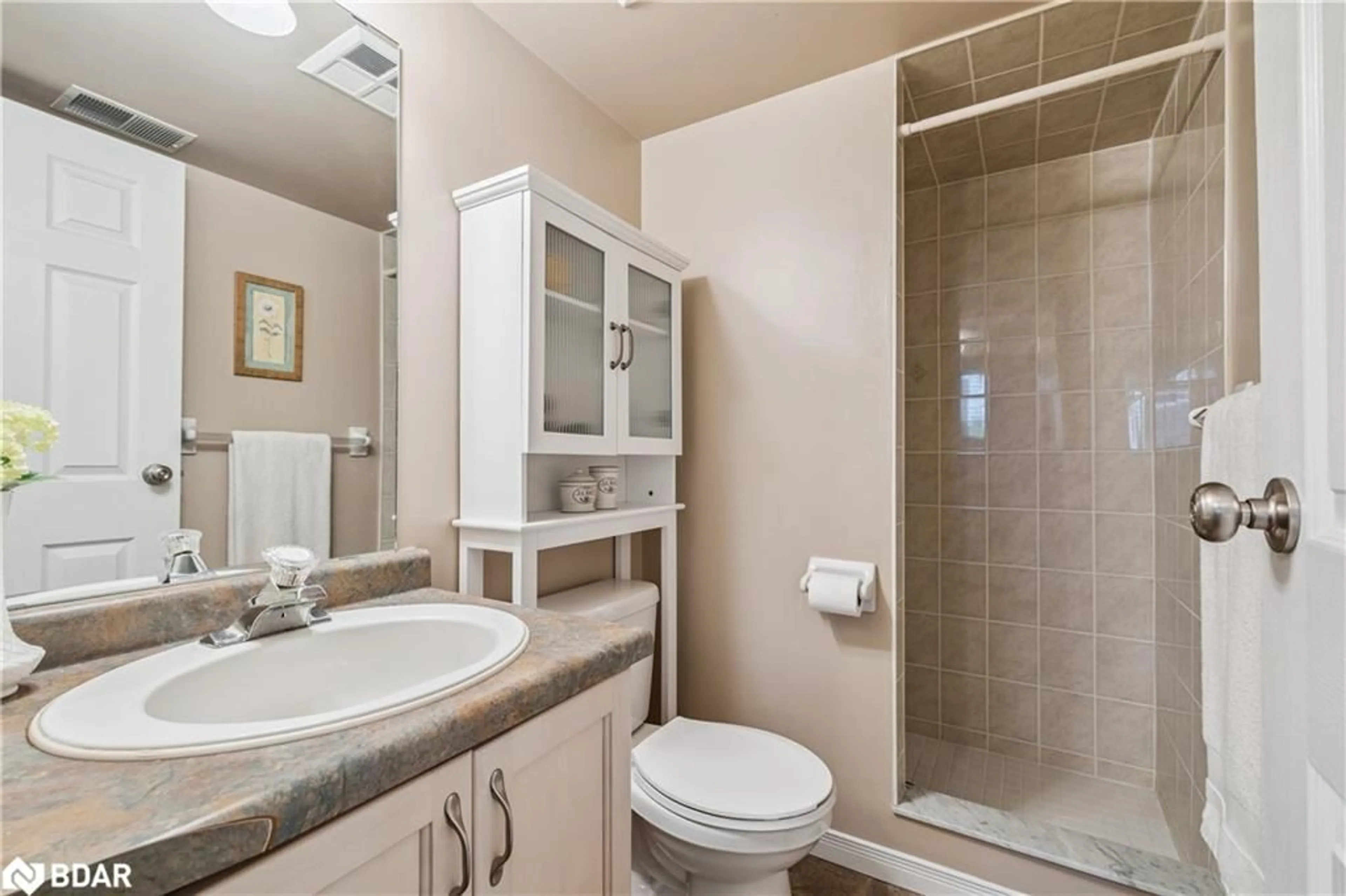 Standard bathroom, ceramic/tile floor for 3499 Upper Middle Rd #406, Burlington Ontario L7M 4M7