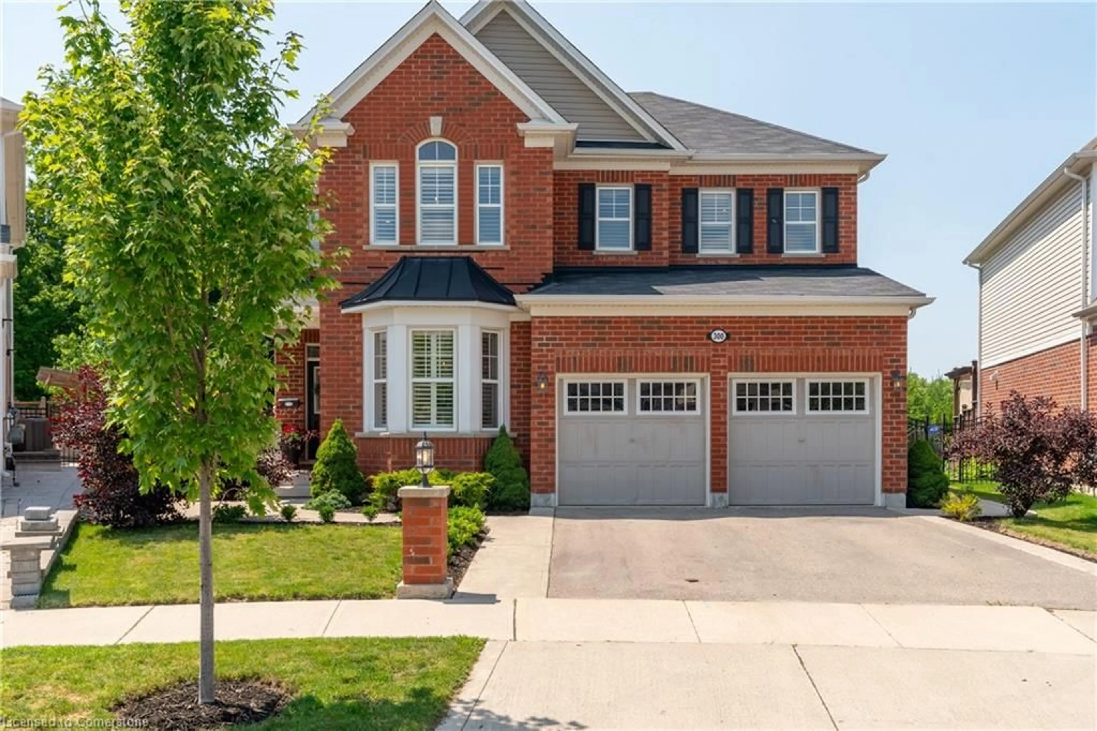 Home with brick exterior material, street for 300 Falling Green Cres, Kitchener Ontario N2R 0E9