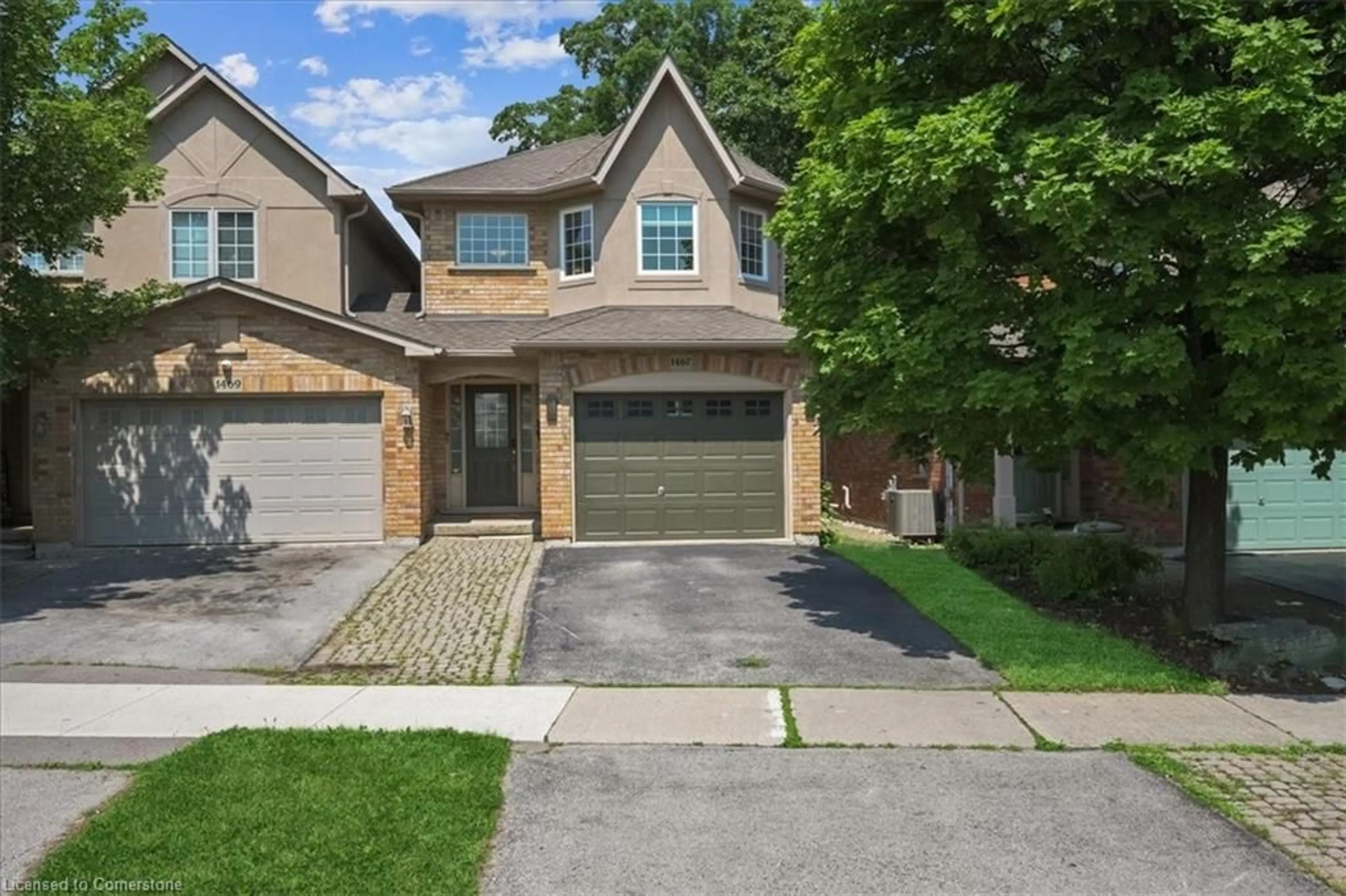 Home with brick exterior material, street for 1467 Headon Rd, Burlington Ontario L7M 4N1
