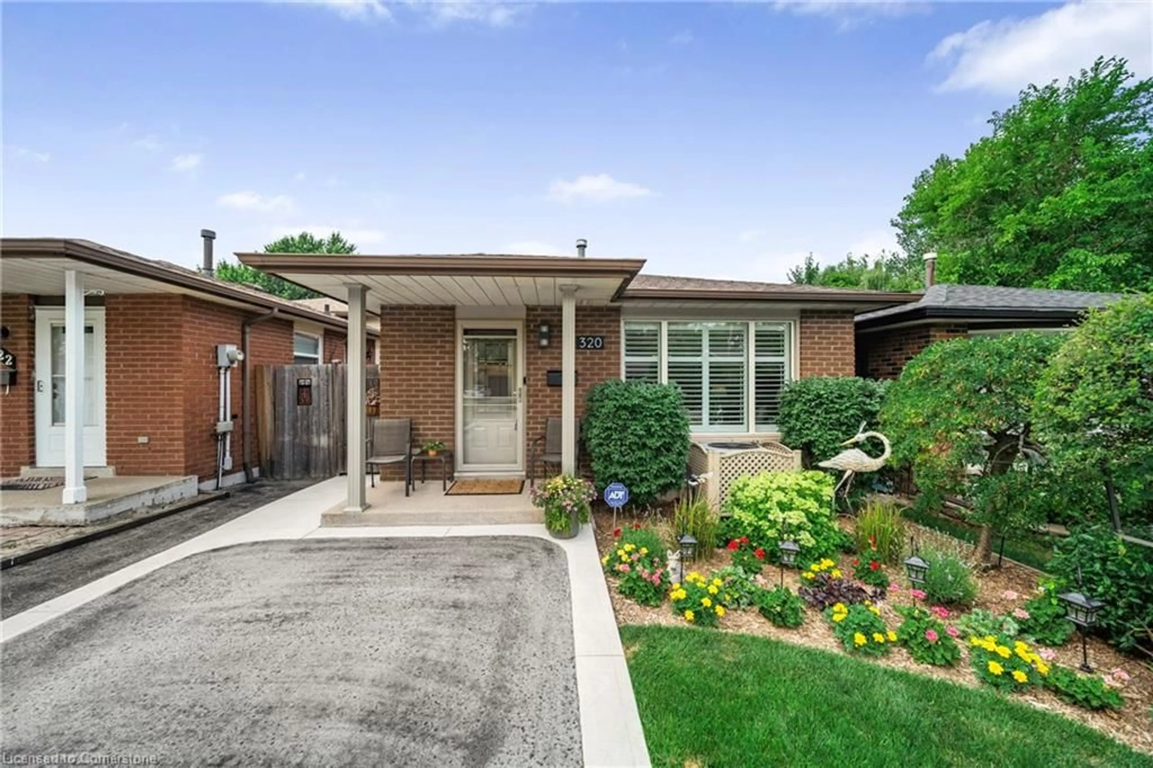 Home with brick exterior material, street for 320 East 24th St, Hamilton Ontario L8V 2Y6
