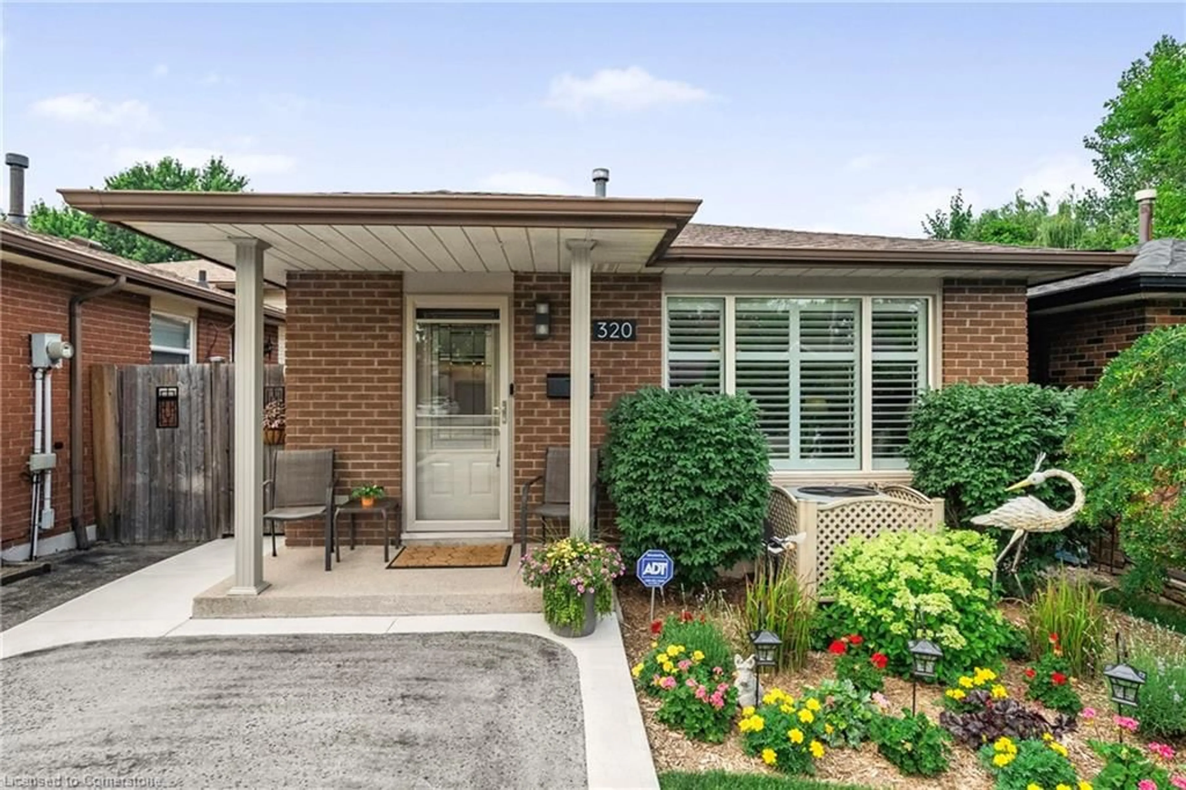 Home with brick exterior material, street for 320 East 24th St, Hamilton Ontario L8V 2Y6
