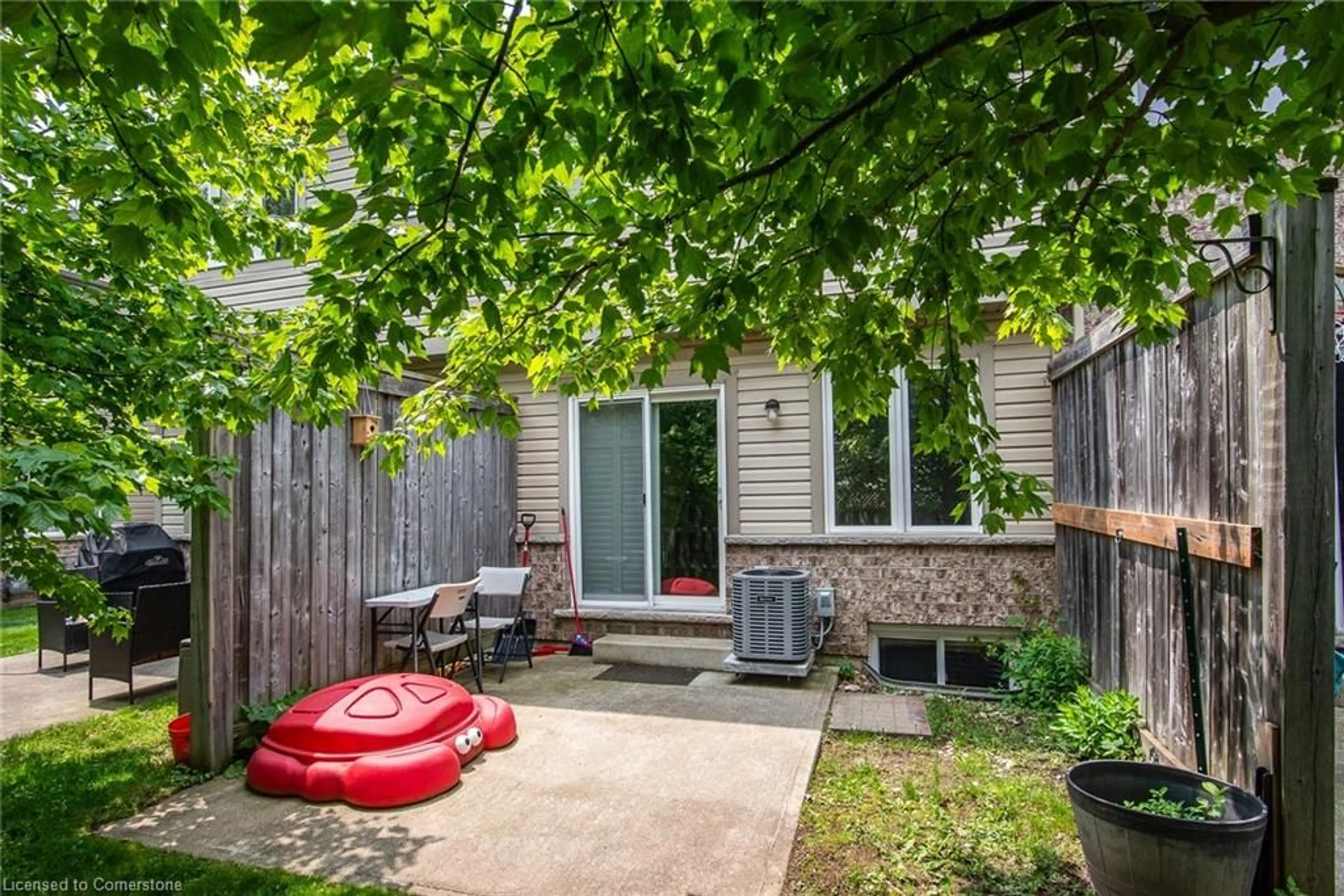 Patio, street for 535 Windflower Cres #51, Kitchener Ontario N2E 4L7