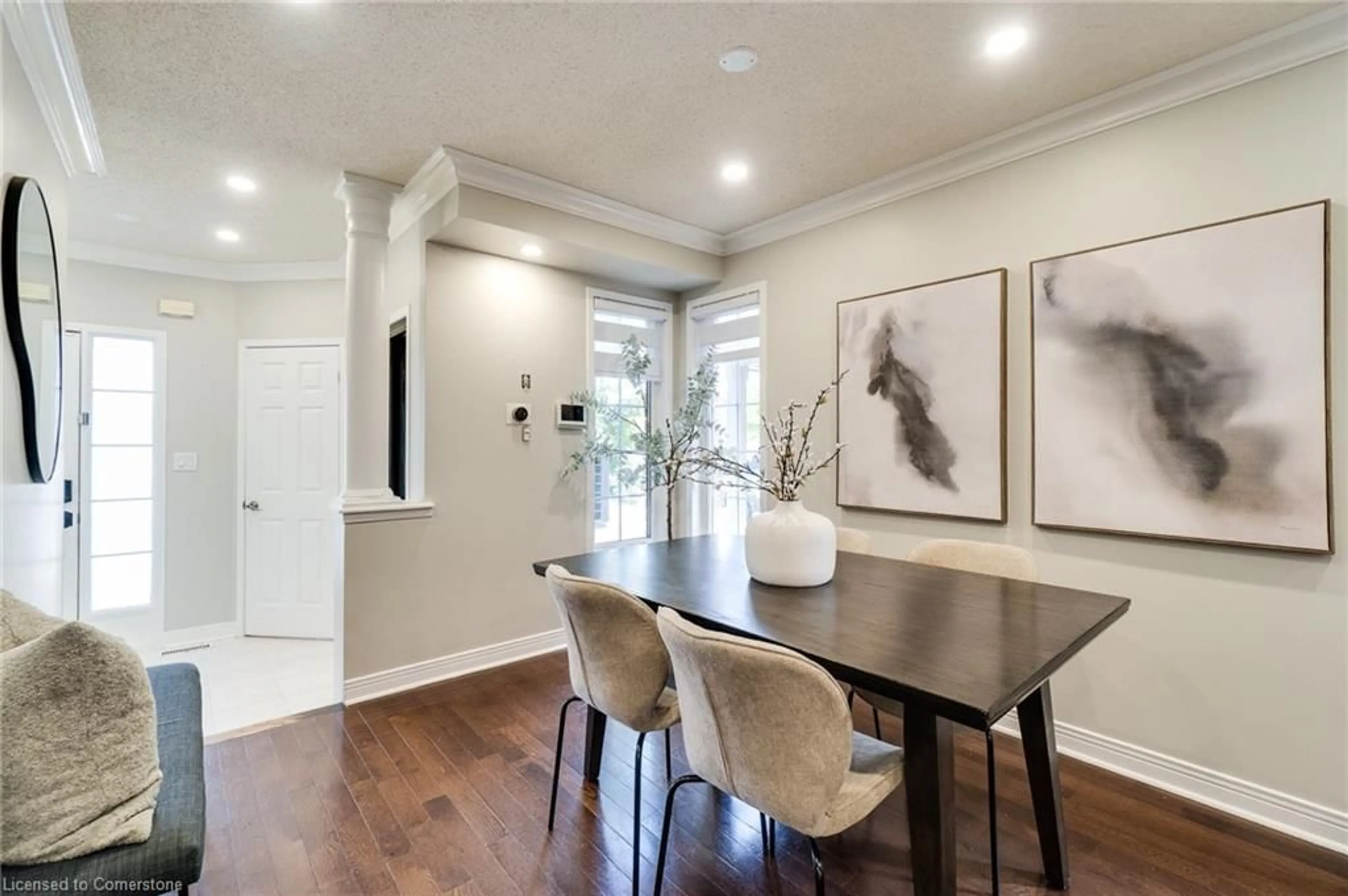 Dining room, wood/laminate floor for 2228 Sutton Dr, Burlington Ontario L7L 7K4