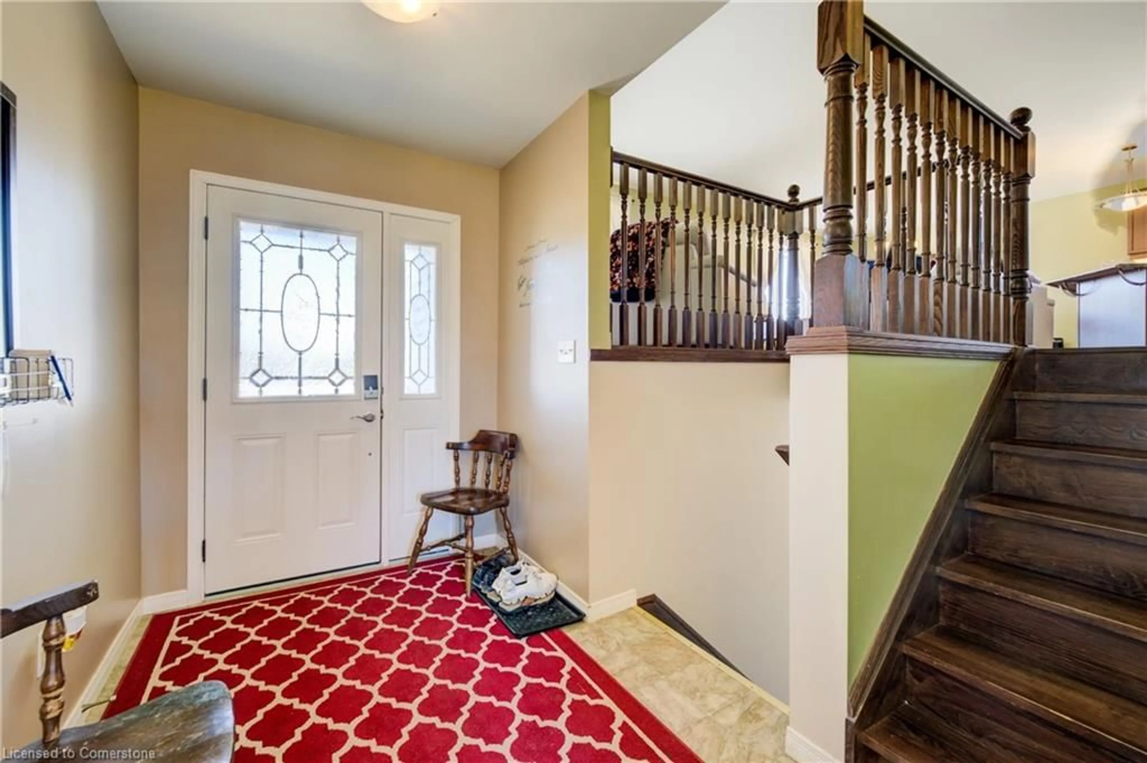 Indoor entryway for 460 King St, Mount Forest Ontario N0G 2L2