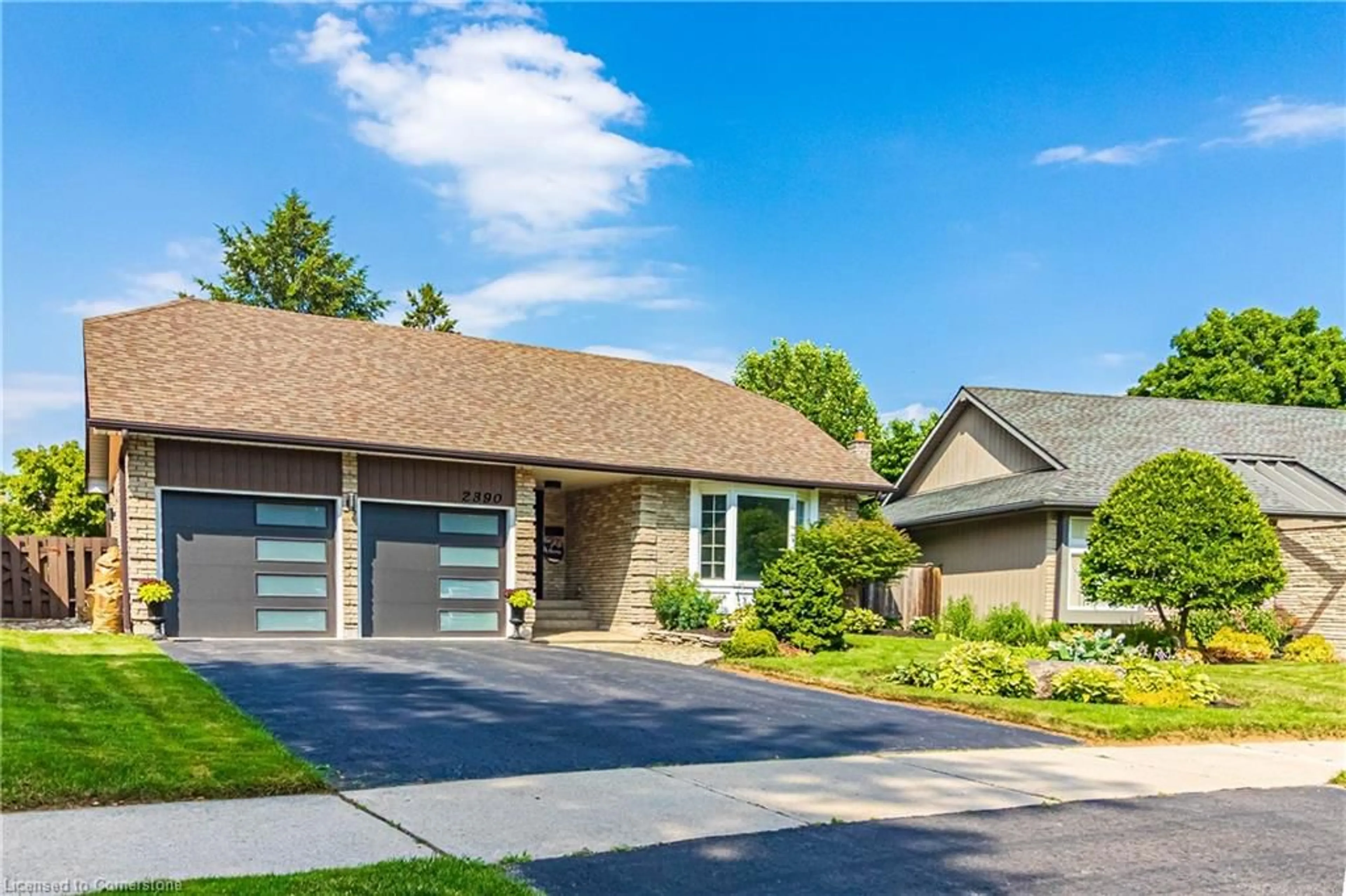 Unknown for 2390 Sinclair Cir, Burlington Ontario L7P 3C3