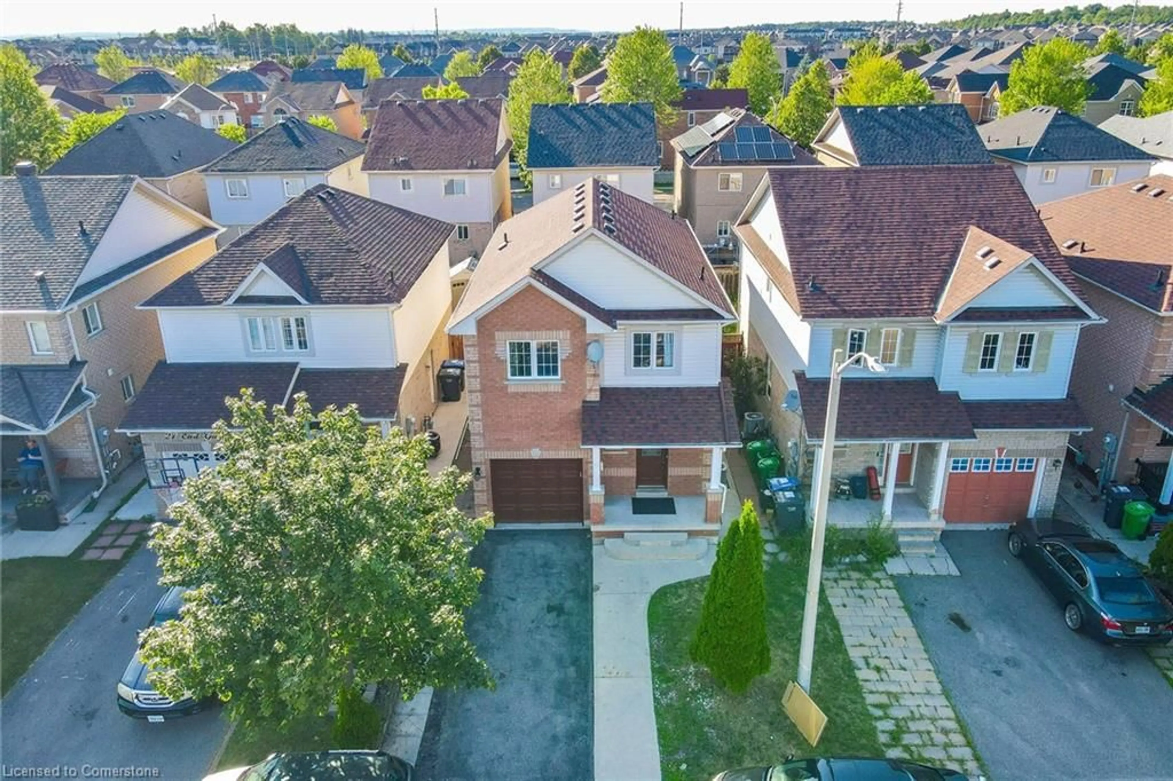 A pic from outside/outdoor area/front of a property/back of a property/a pic from drone, street for 19 Earl Grey St, Brampton Ontario L7A 2L3