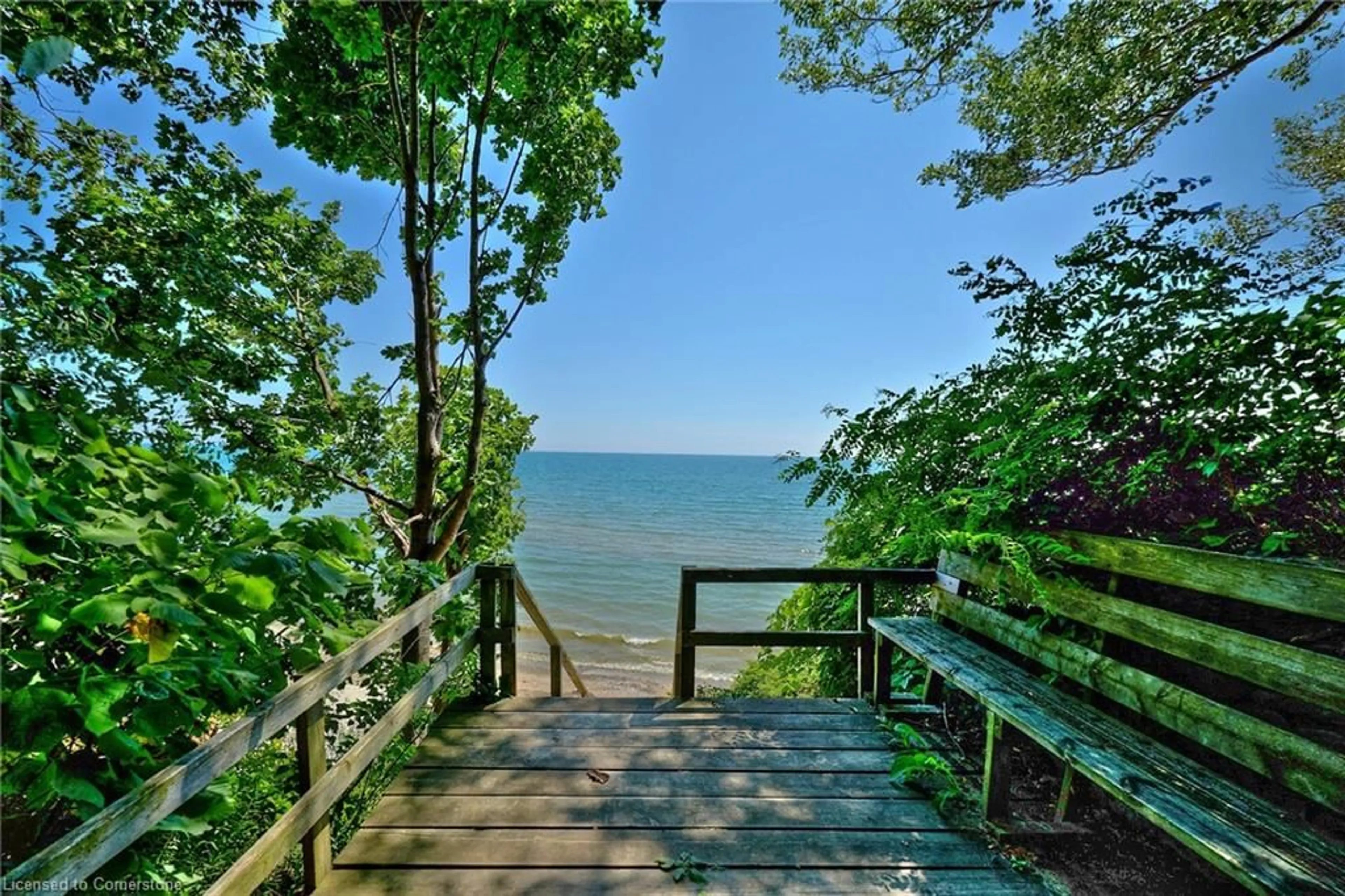 Stairs for 10572 Lakeshore Rd, Wainfleet Ontario L3K 5V4