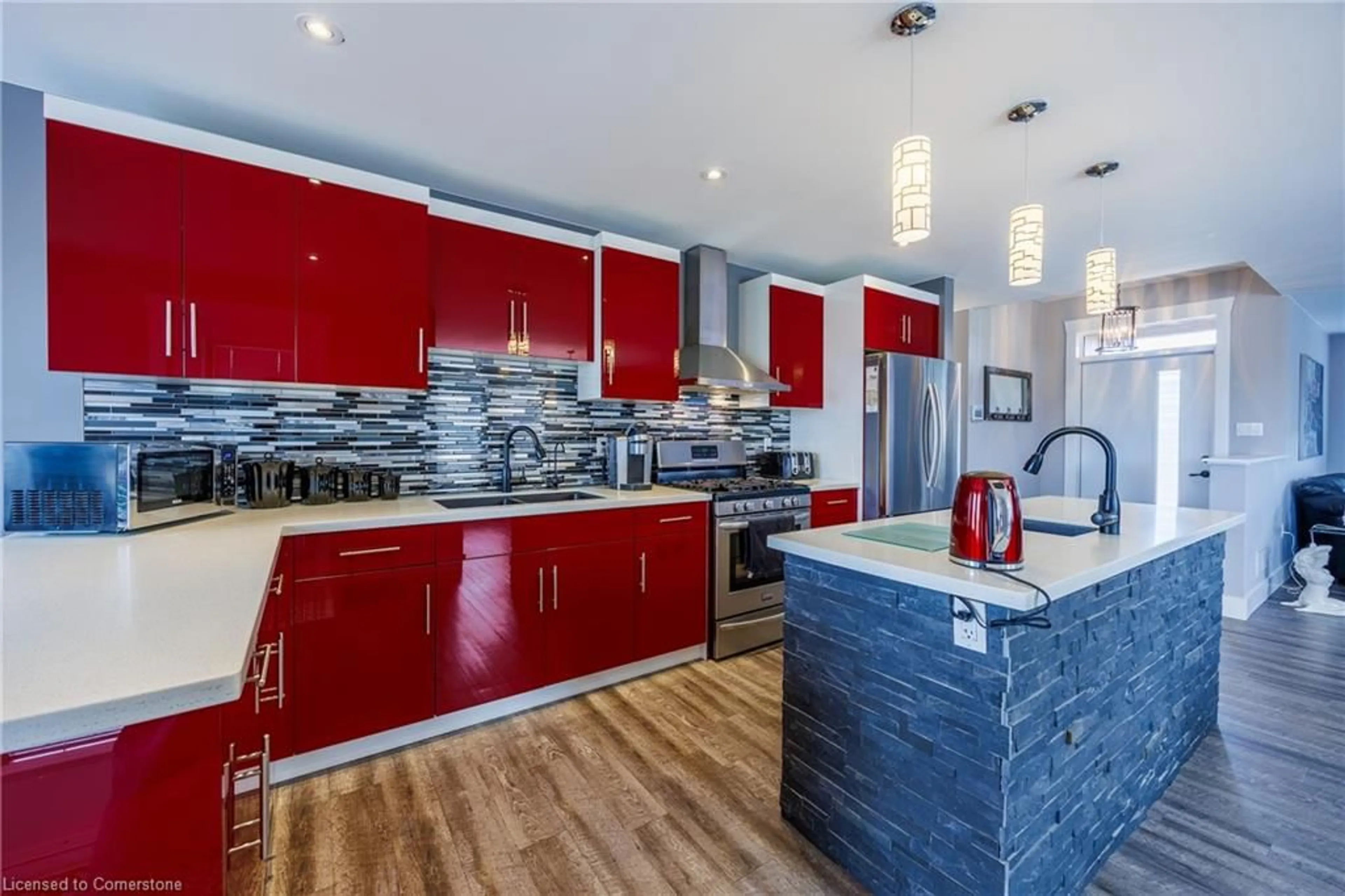 Contemporary kitchen, ceramic/tile floor for 8383 Sandytown Road, Straffordville Ontario N0J 1Y0
