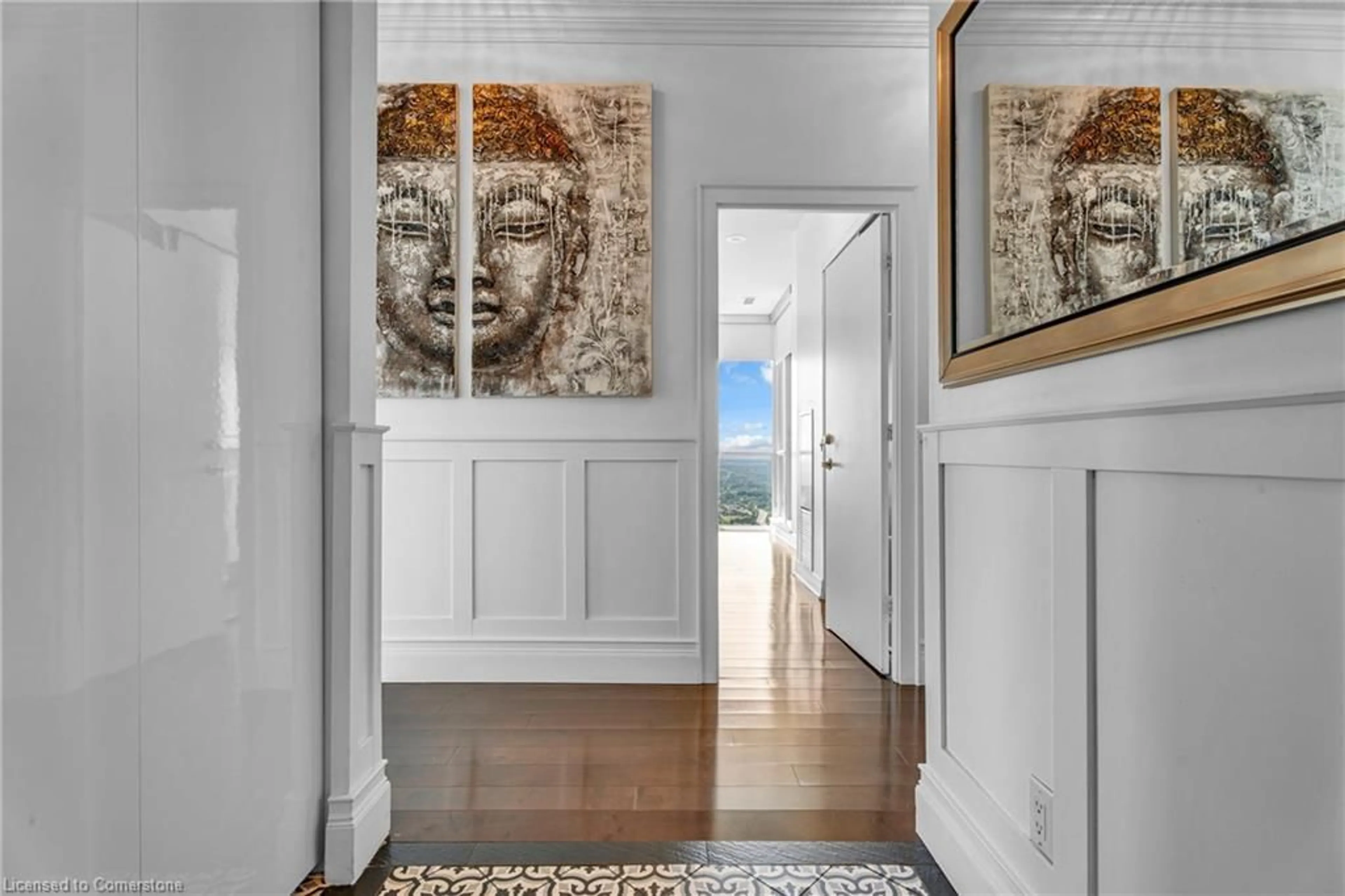 Indoor entryway for 4070 Confederation Pky #PH02, Mississauga Ontario L5B 0E6