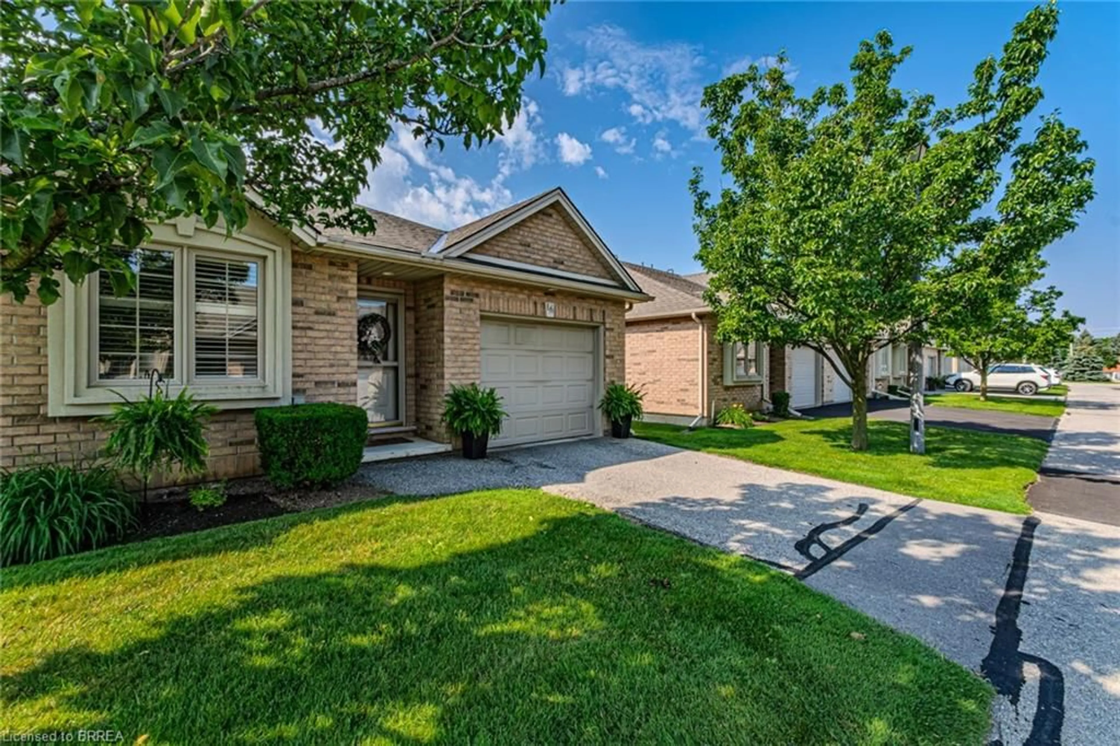 Home with brick exterior material, street for 385 Park Rd #16, Brantford Ontario N3R 0A1