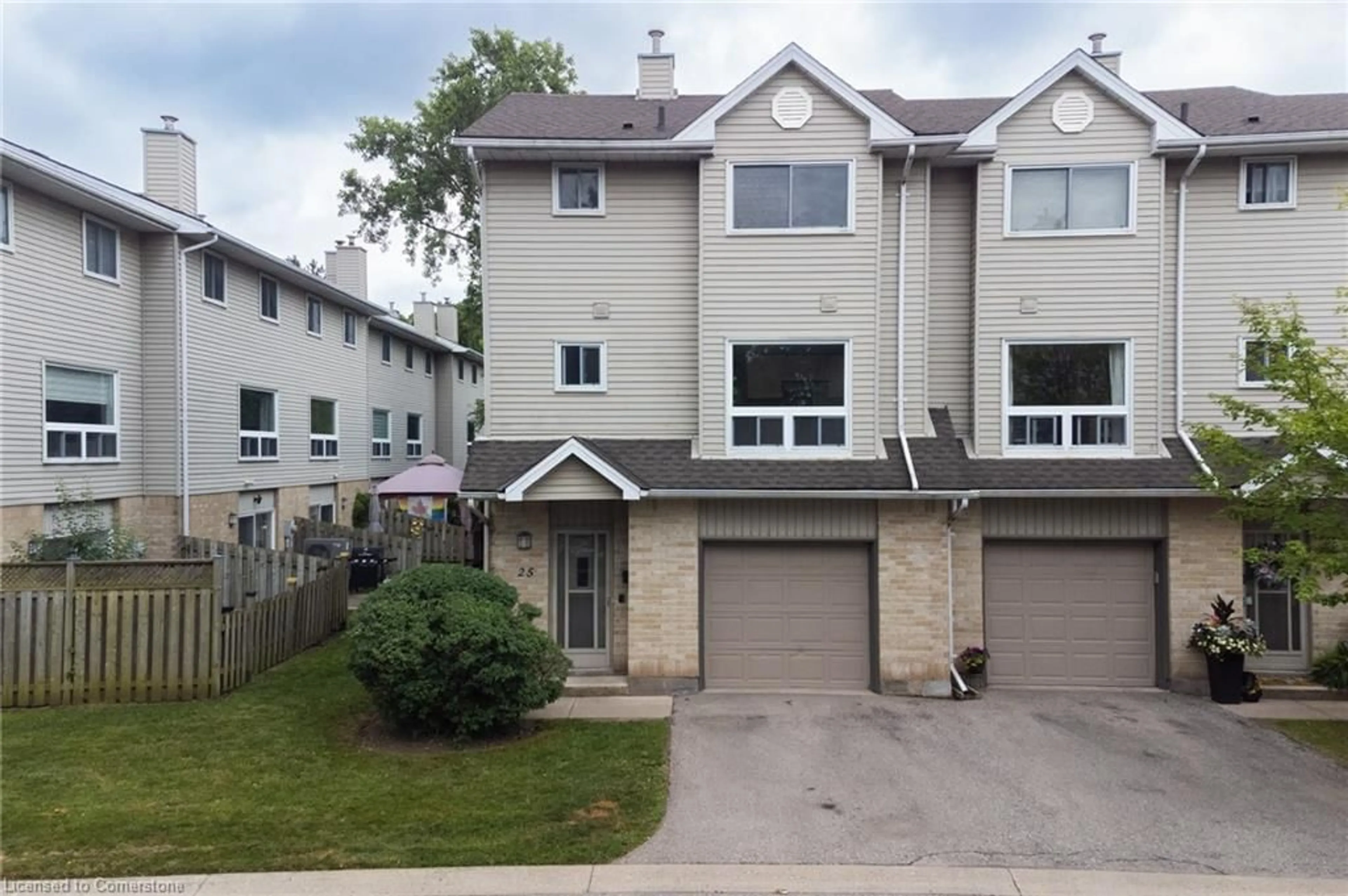 Unknown for 1990 Wavell St #25, London Ontario N5V 4N5