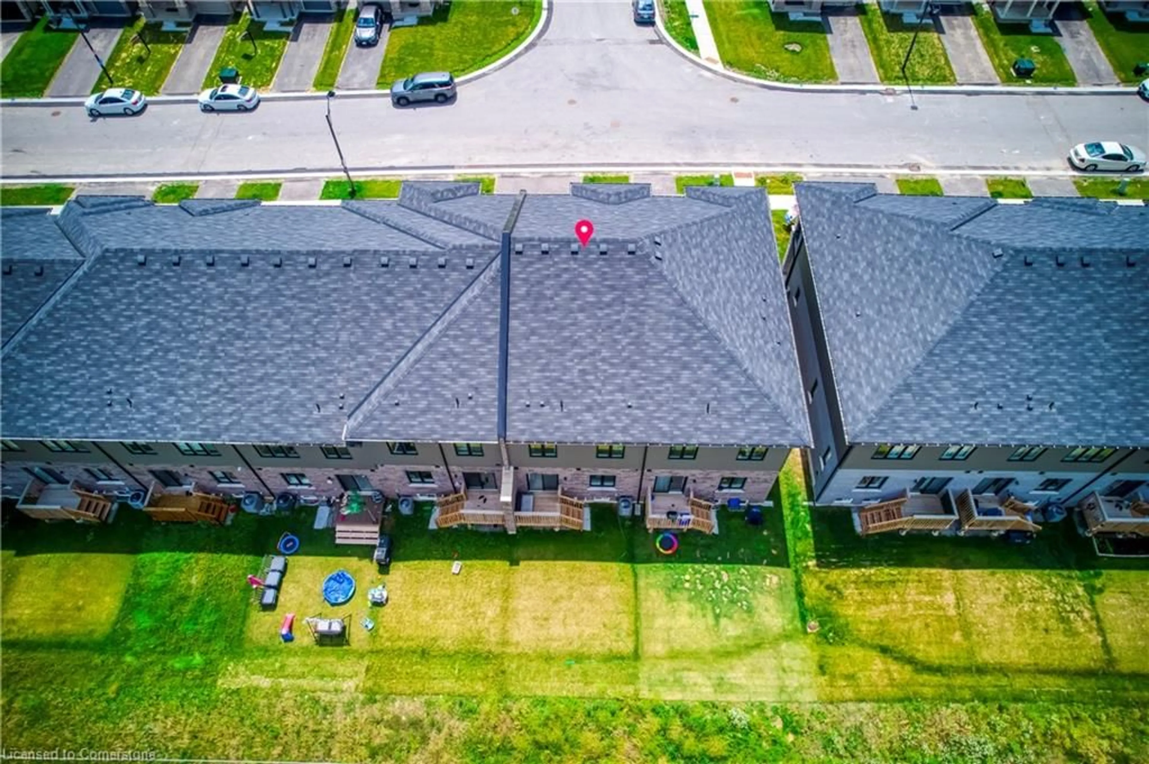 A pic from outside/outdoor area/front of a property/back of a property/a pic from drone, street for 43 George Brier Dr, Paris Ontario N3L 0L8