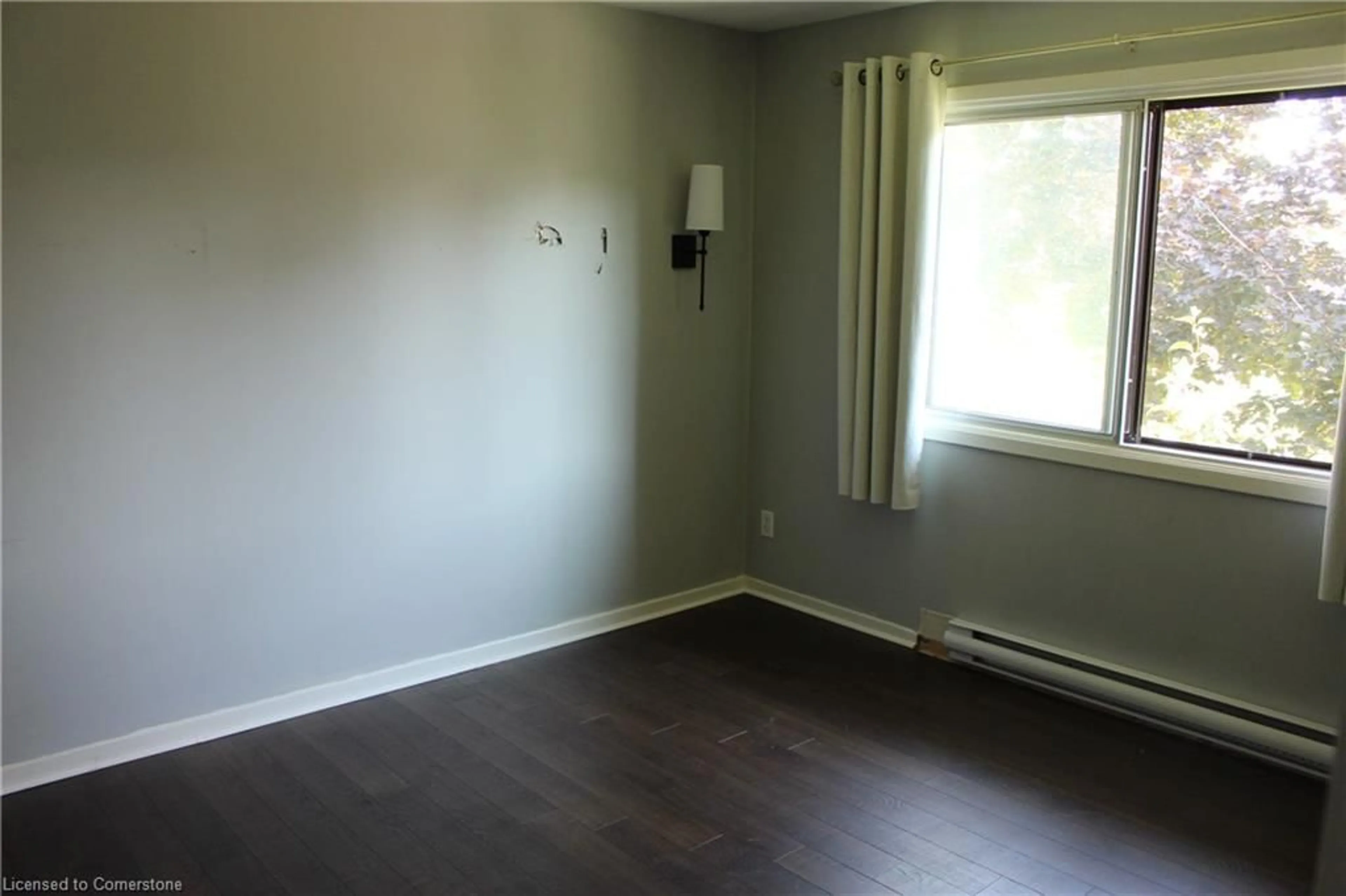 A pic of a room for 2701 Aquitaine Ave #64, Mississauga Ontario L5N 2H7