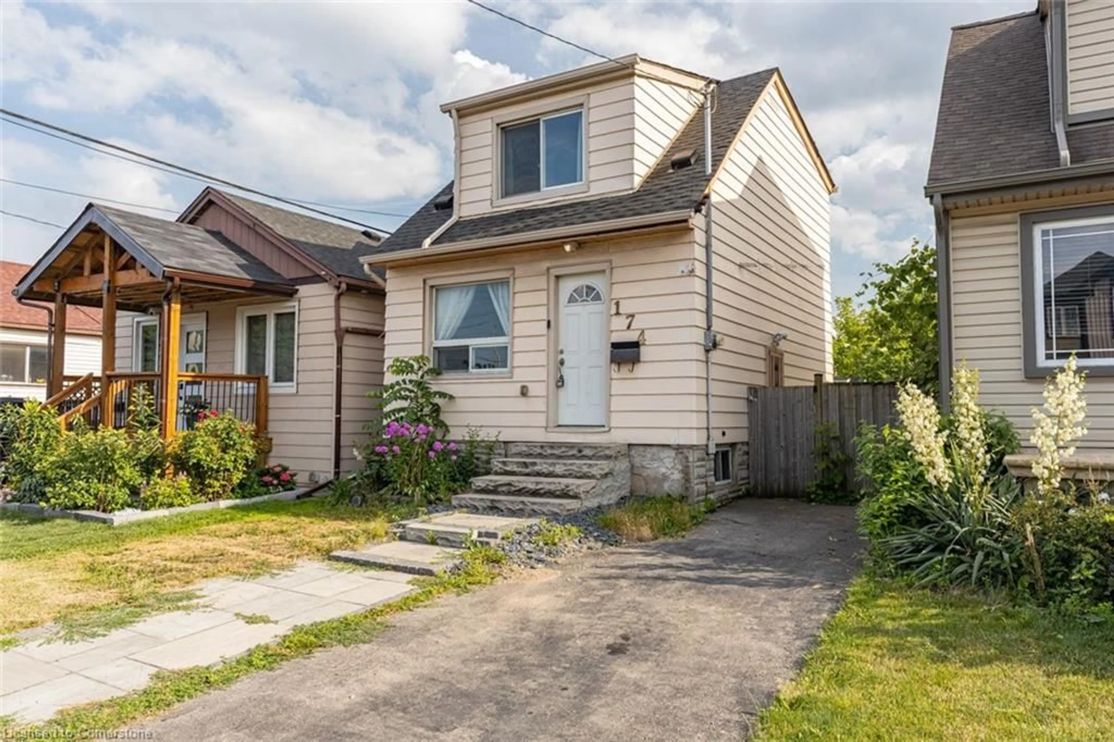 Unknown for 174 Grace Ave, Hamilton Ontario L8H 3X2