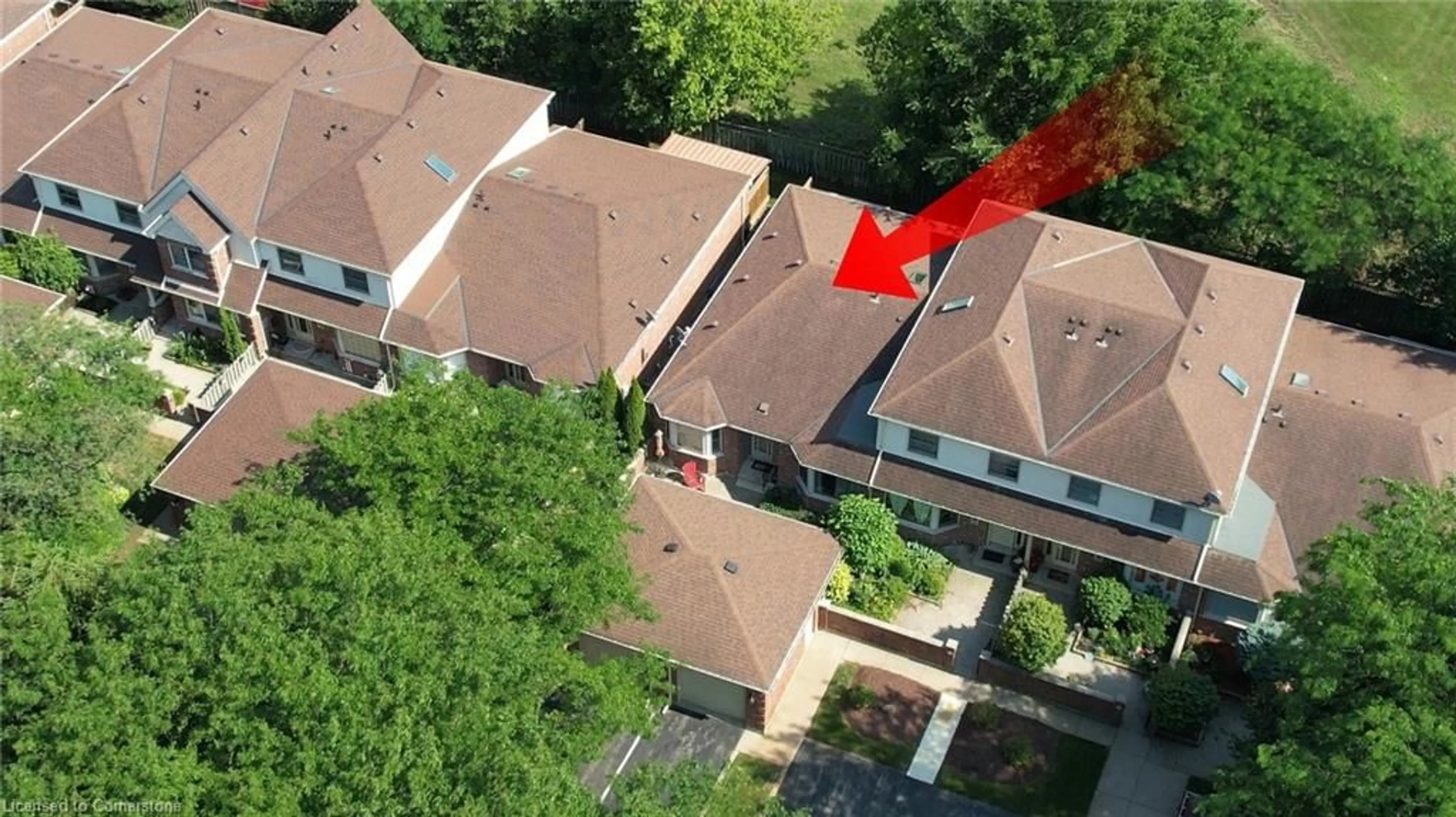 A pic from outside/outdoor area/front of a property/back of a property/a pic from drone, unknown for 42 Donly Dr #11, Simcoe Ontario N3Y 5L2