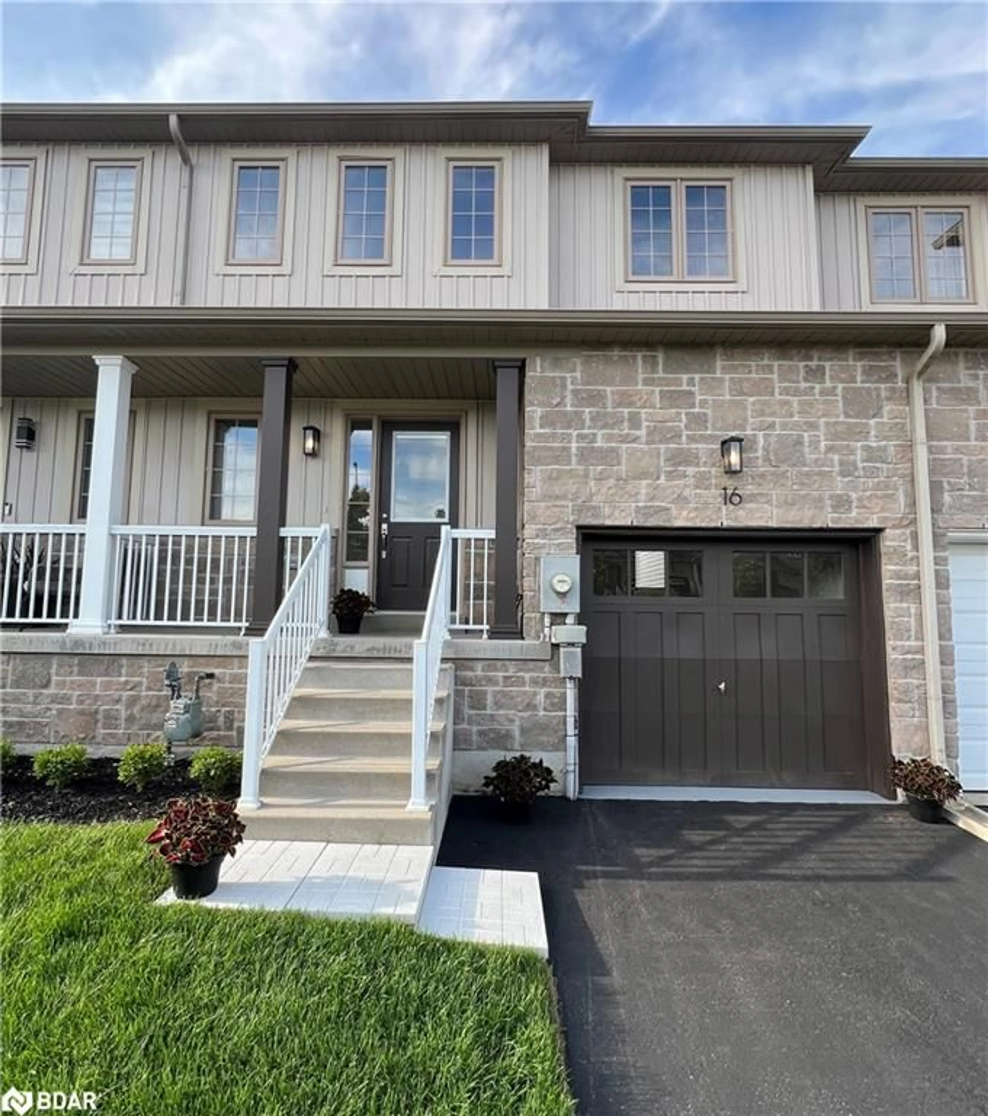 Home with brick exterior material, street for 16 Admiral Cres, Angus Ontario L0M 1B4