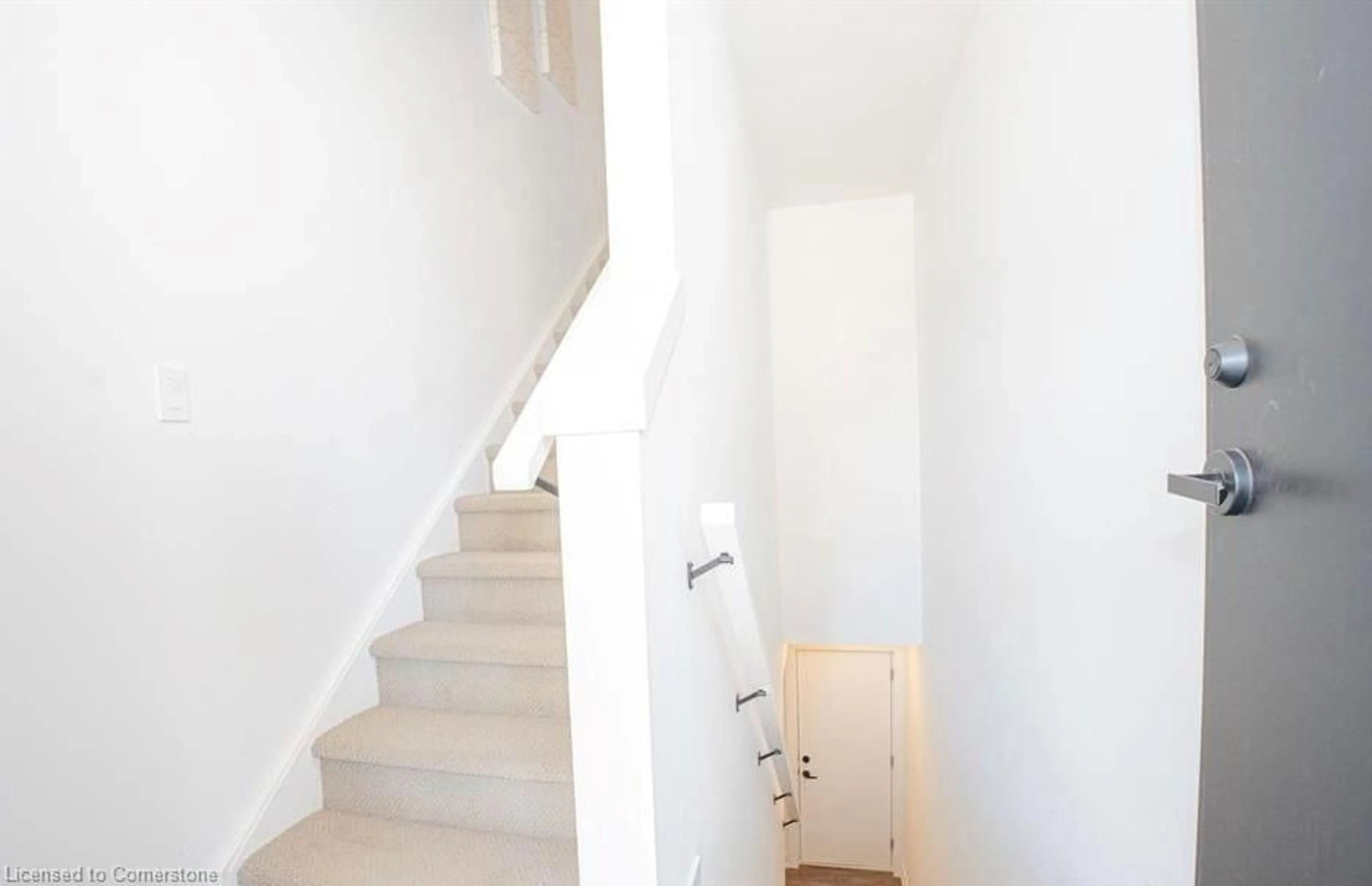 Stairs for 99 Roger St #34, Waterloo Ontario N2J 0G1