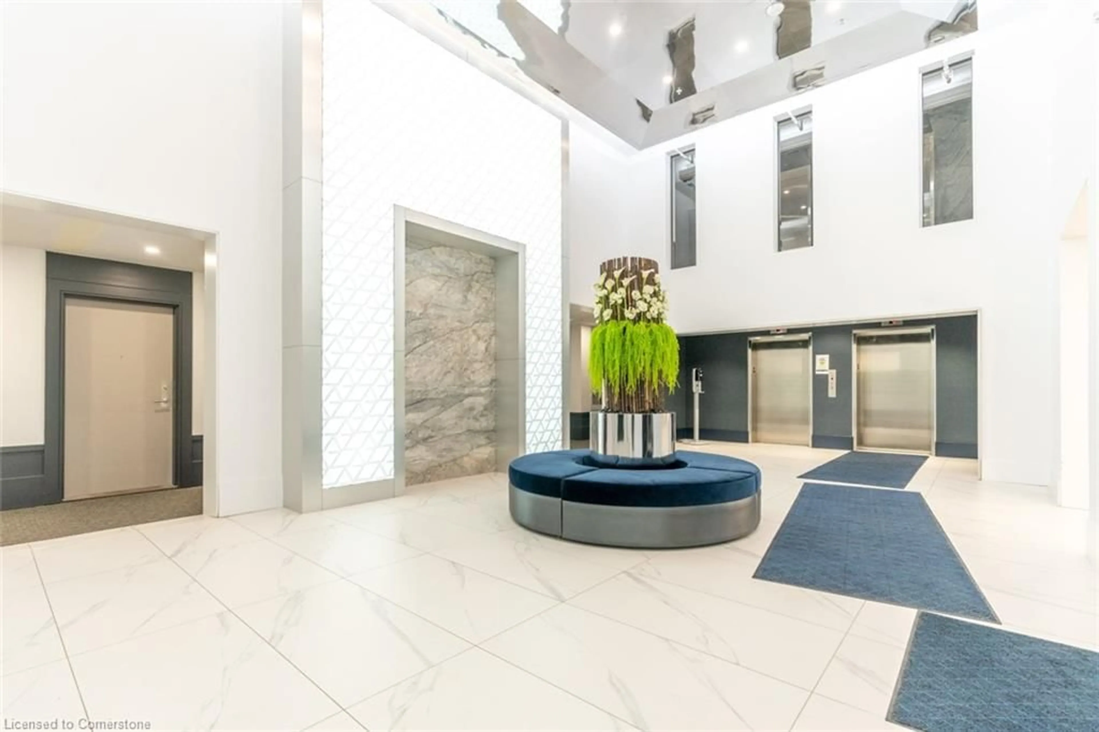 Lobby for 16 Concord Pl #513, Grimsby Ontario L3M 0J1
