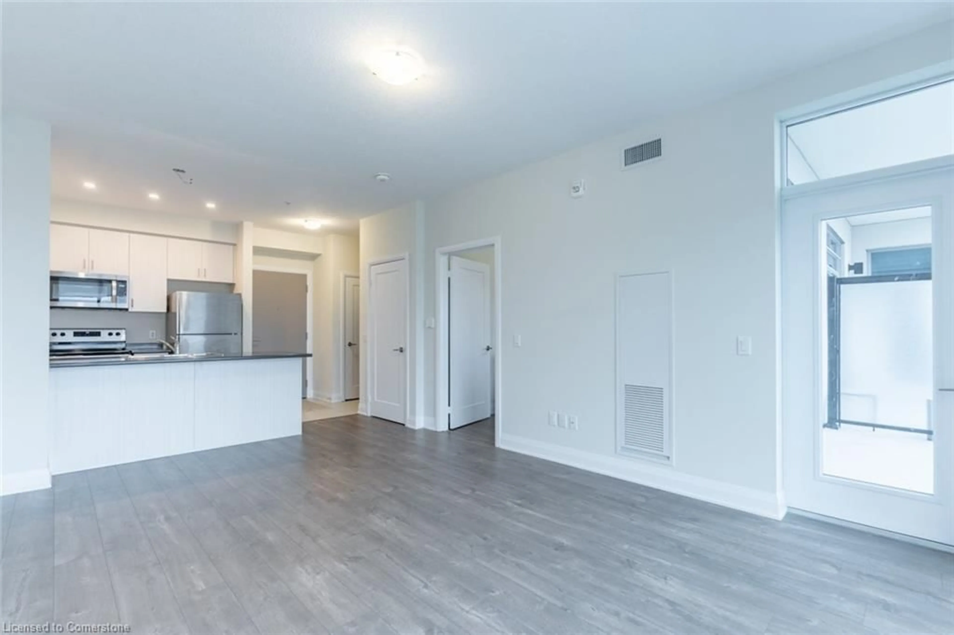 A pic of a room for 16 Concord Pl #513, Grimsby Ontario L3M 0J1