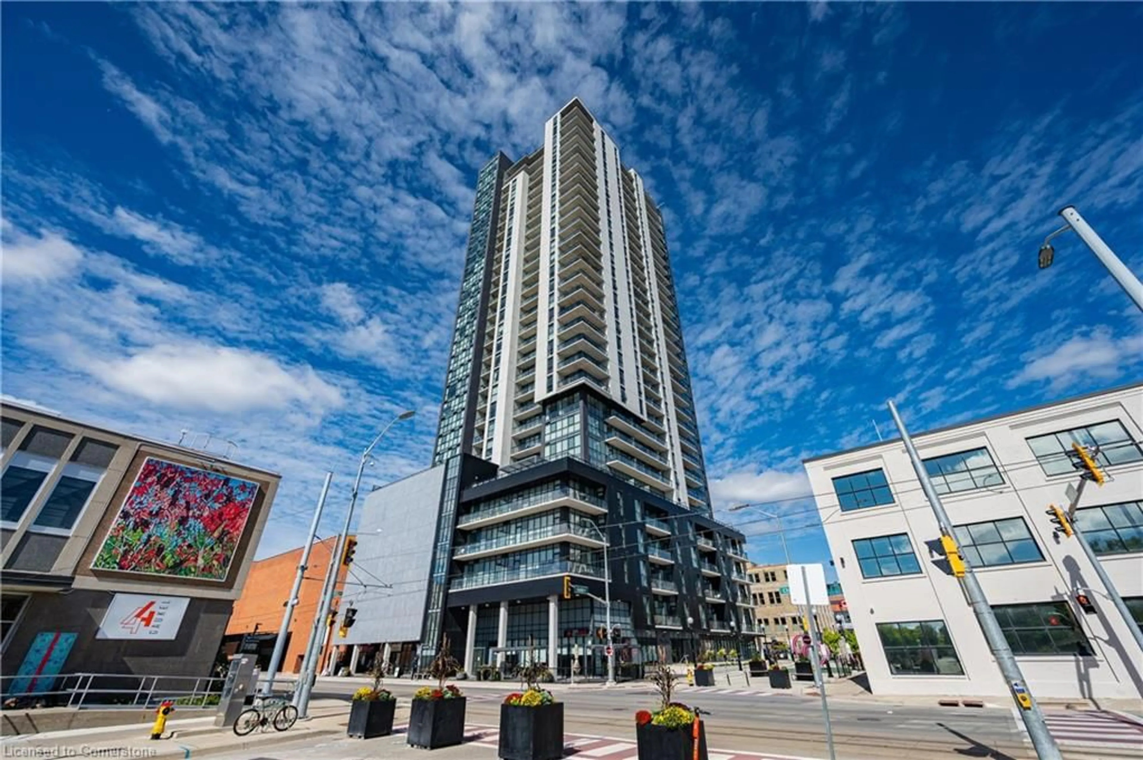Unknown for 60 Charles St #807, Kitchener Ontario N2G 0C9