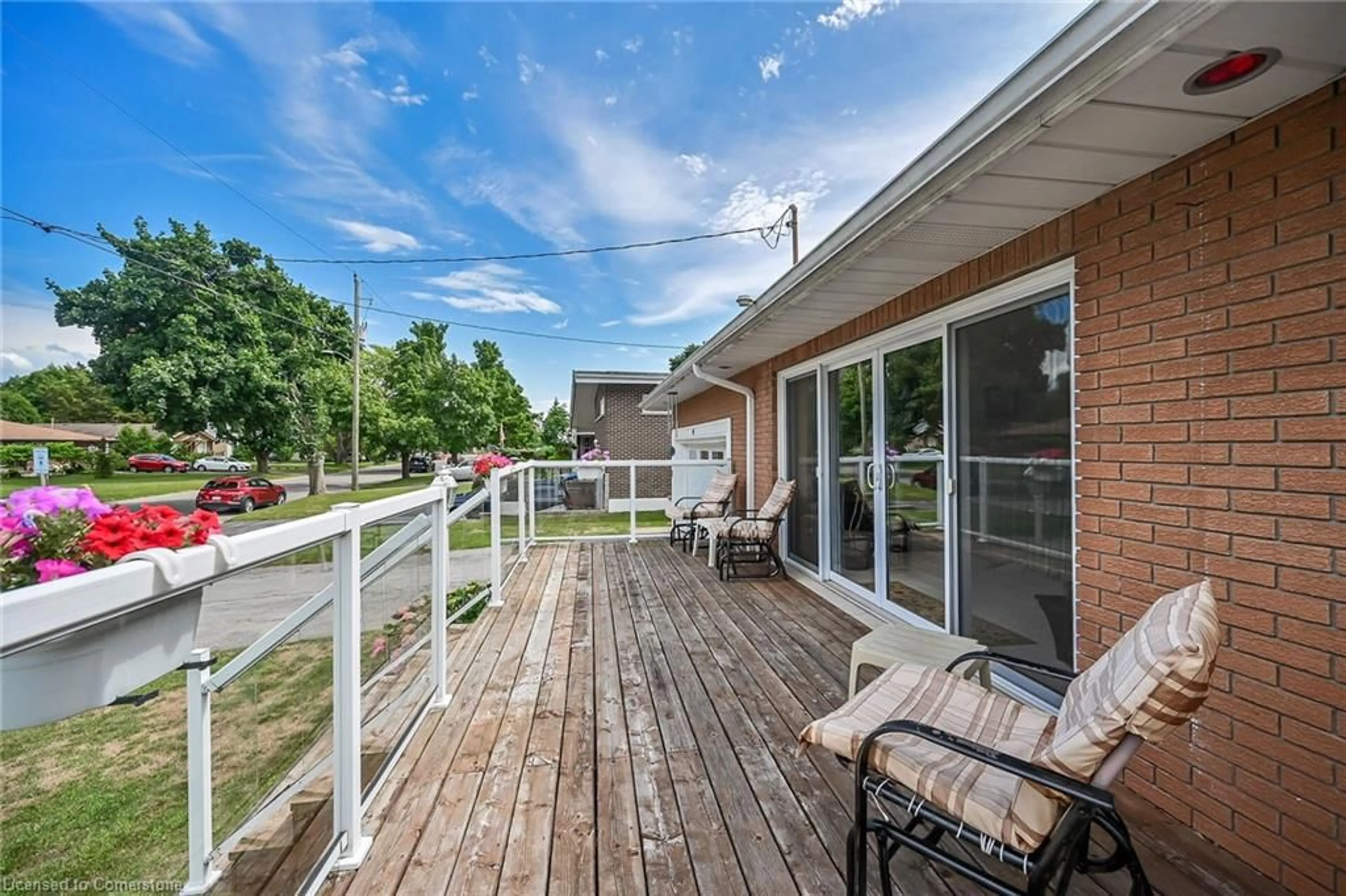 Patio, water/lake/river/ocean view for 14 Payne Ave, Simcoe Ontario N3Y 4C1