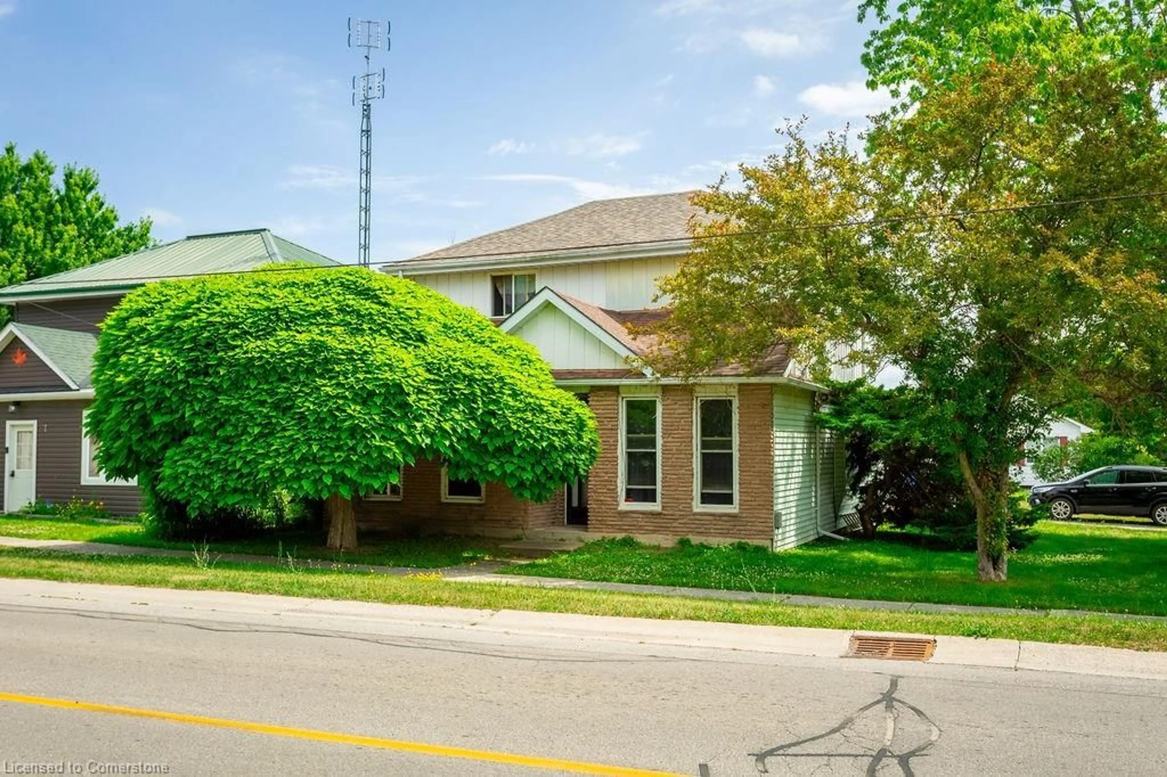 Home with brick exterior material, street for 9 Erie Stree South St, Selkirk Ontario N0A 1P0
