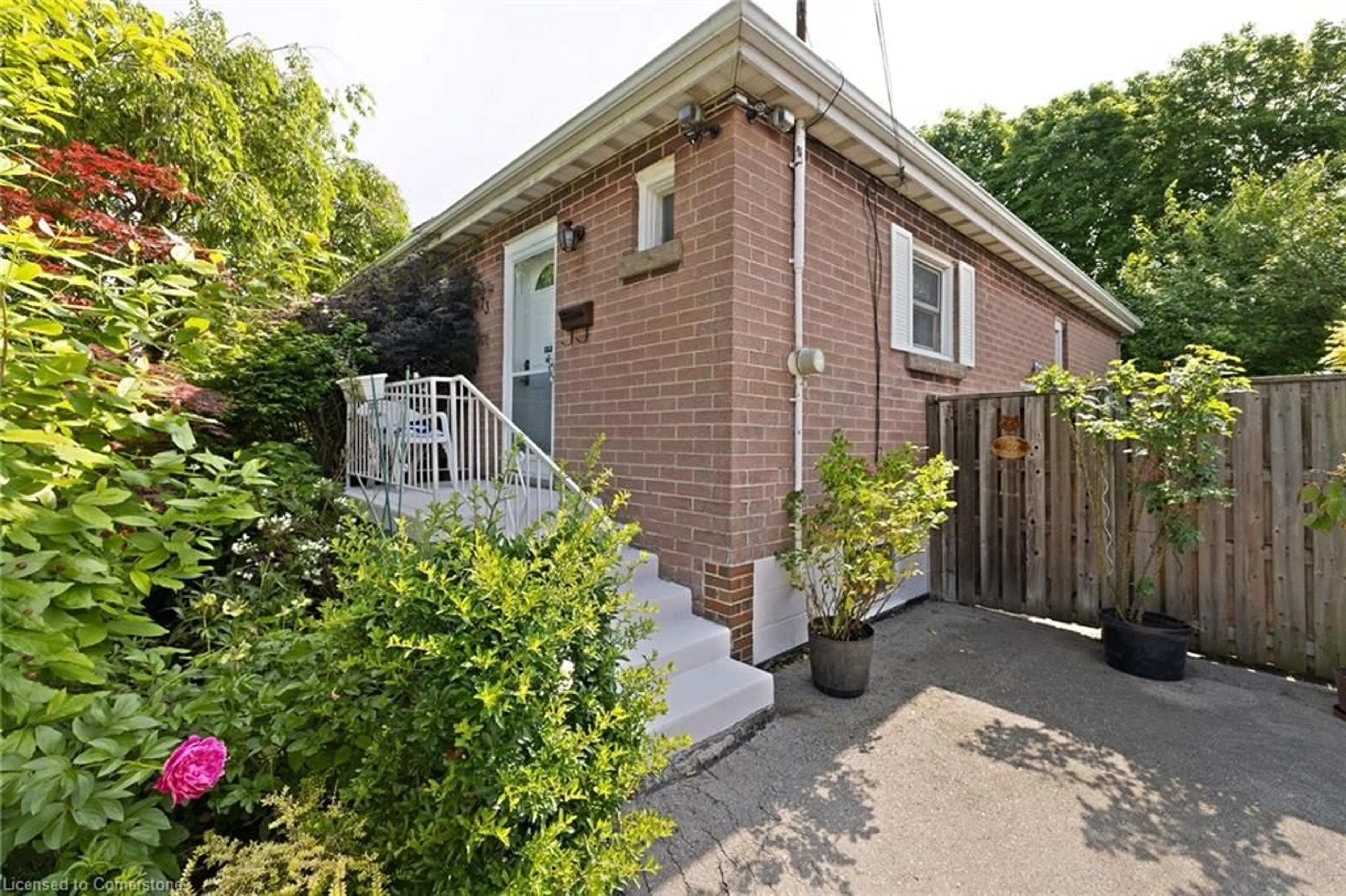 Unknown for 73 West 1st St, Hamilton Ontario L9C 3C2