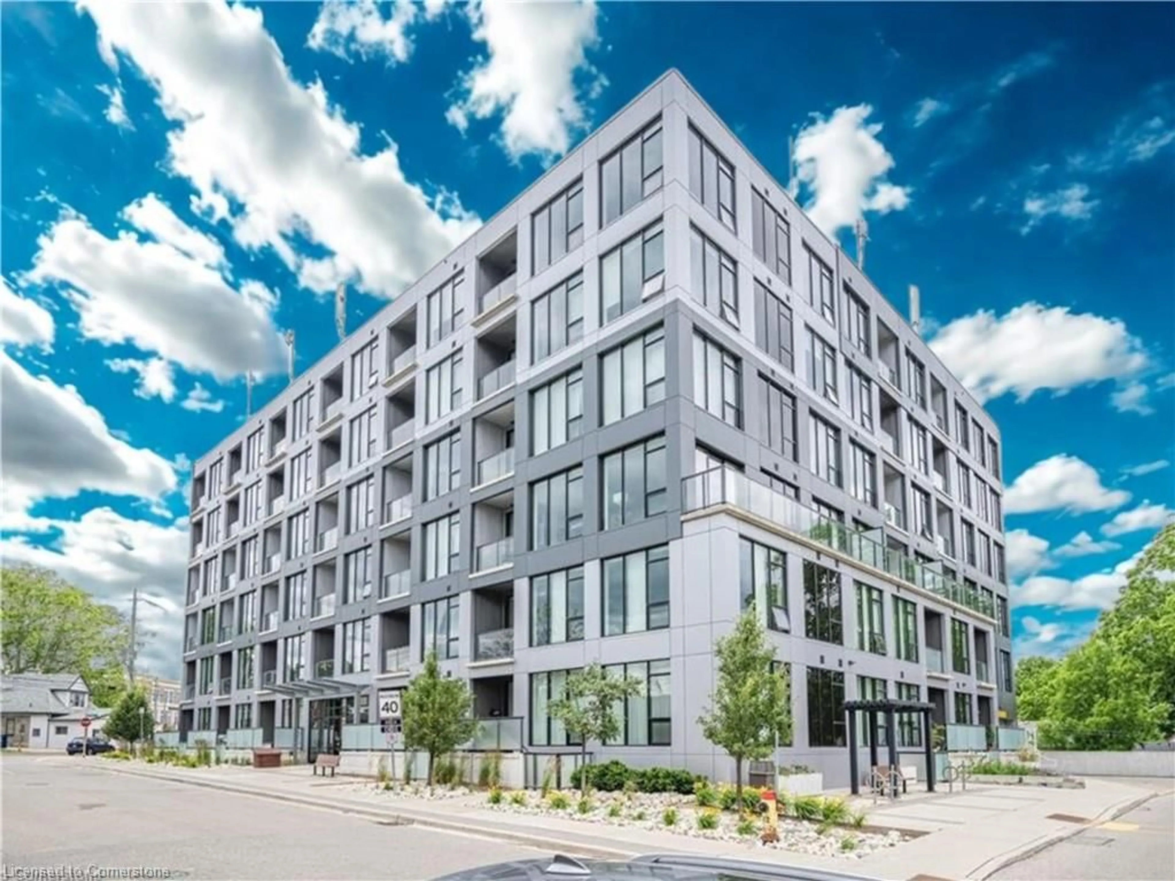 Unknown for 690 King St #621, Kitchener Ontario N2G 0B9
