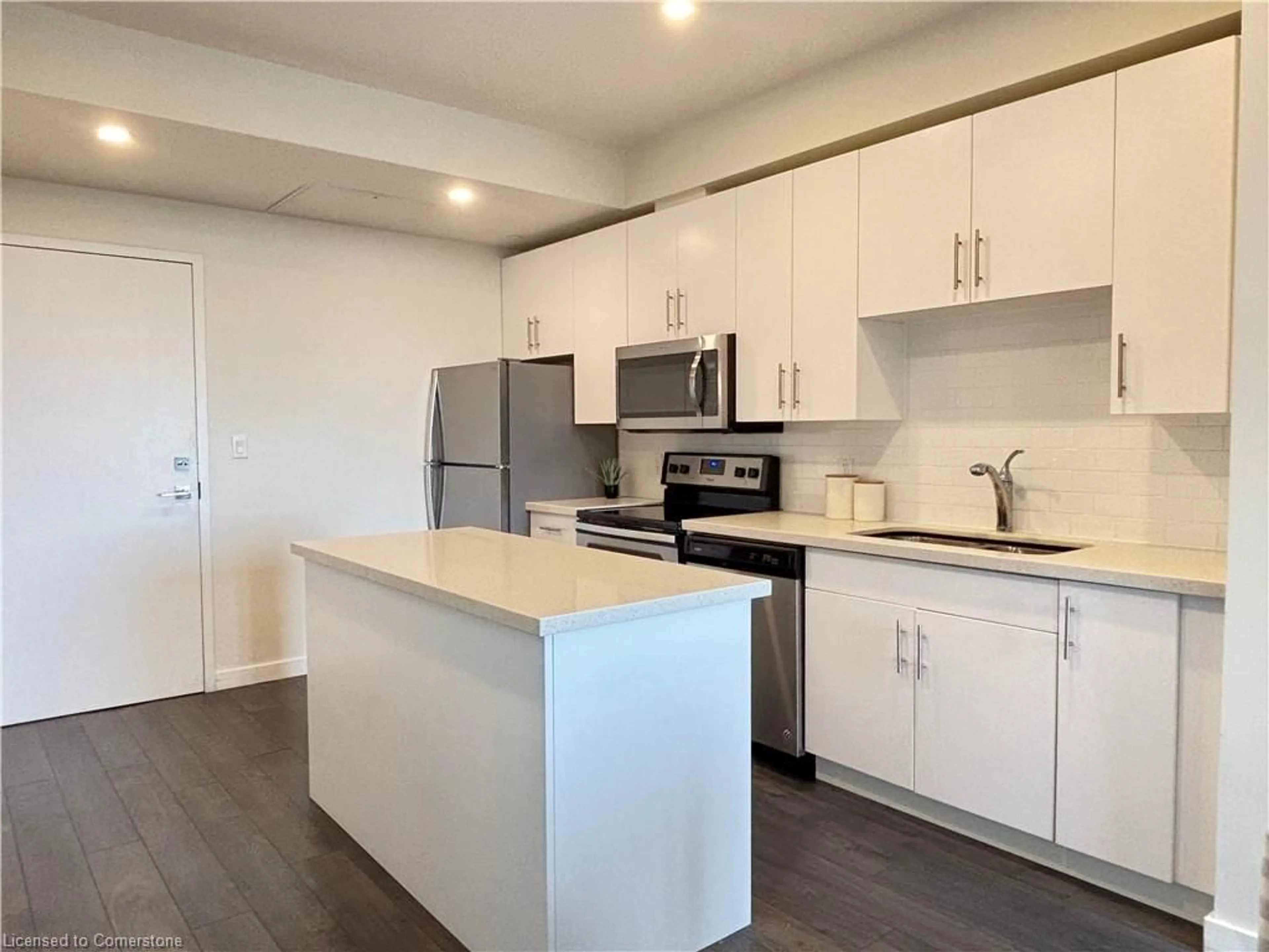Open concept kitchen, unknown for 690 King St #621, Kitchener Ontario N2G 0B9
