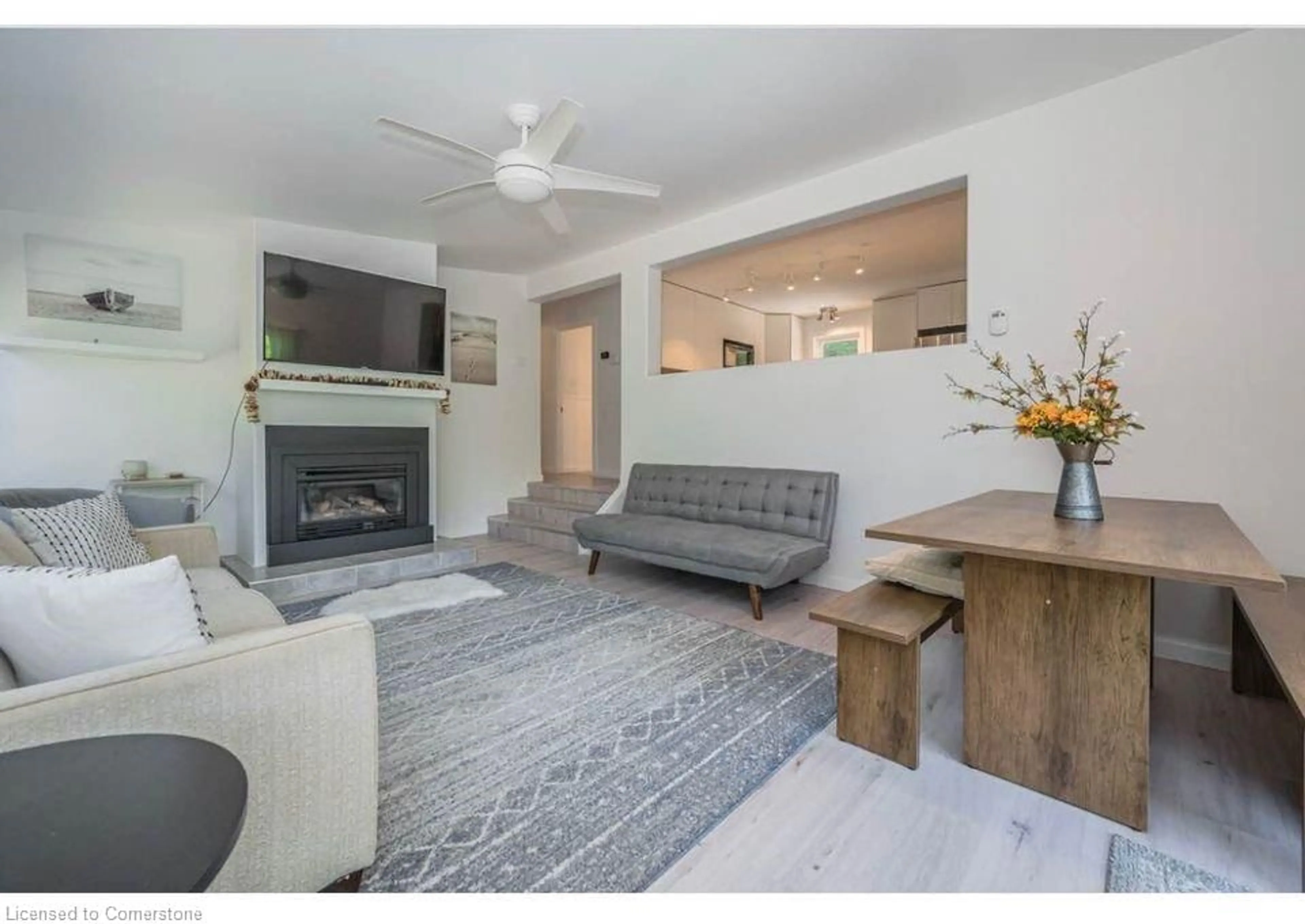 Living room with furniture, unknown for 11 14th Ave, South Bruce Peninsula Ontario N0H 2T0